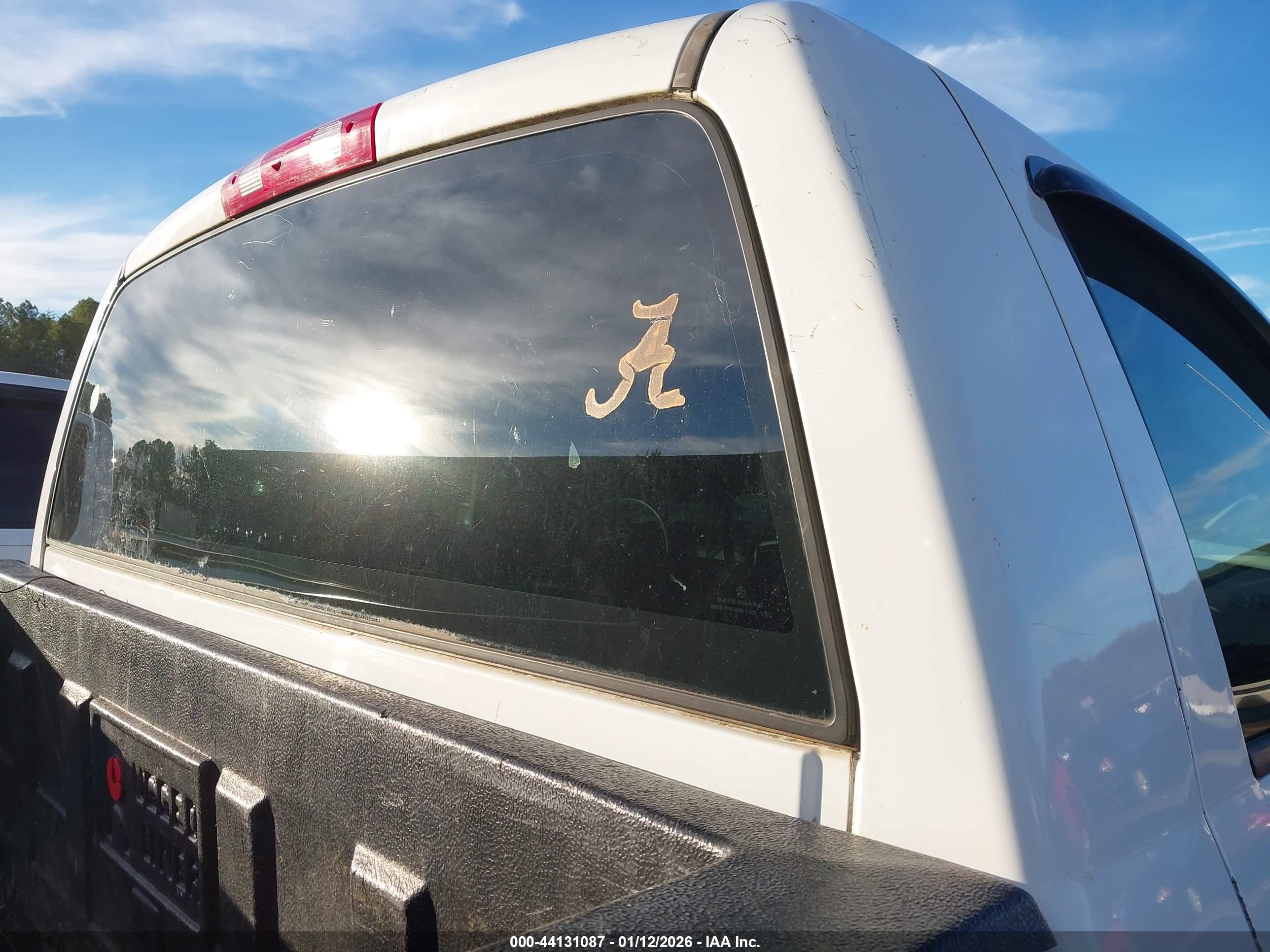 DODGE RAM image 8