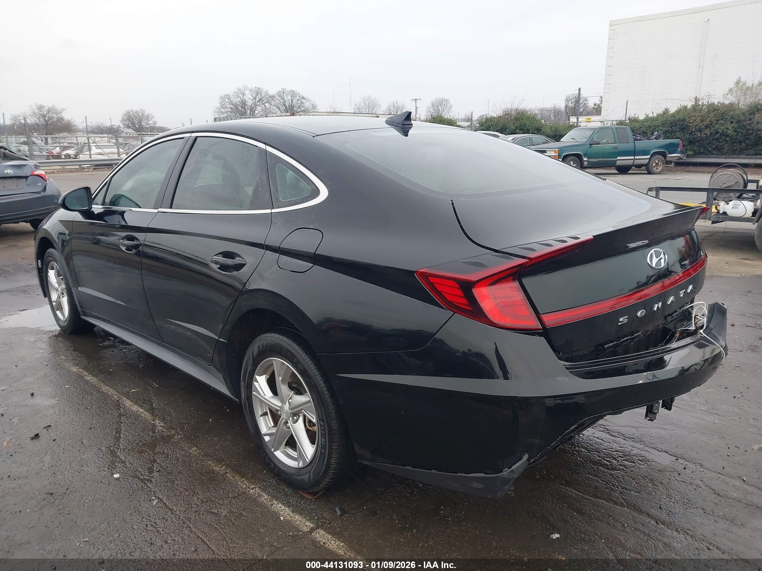 HYUNDAI SONATA image 3