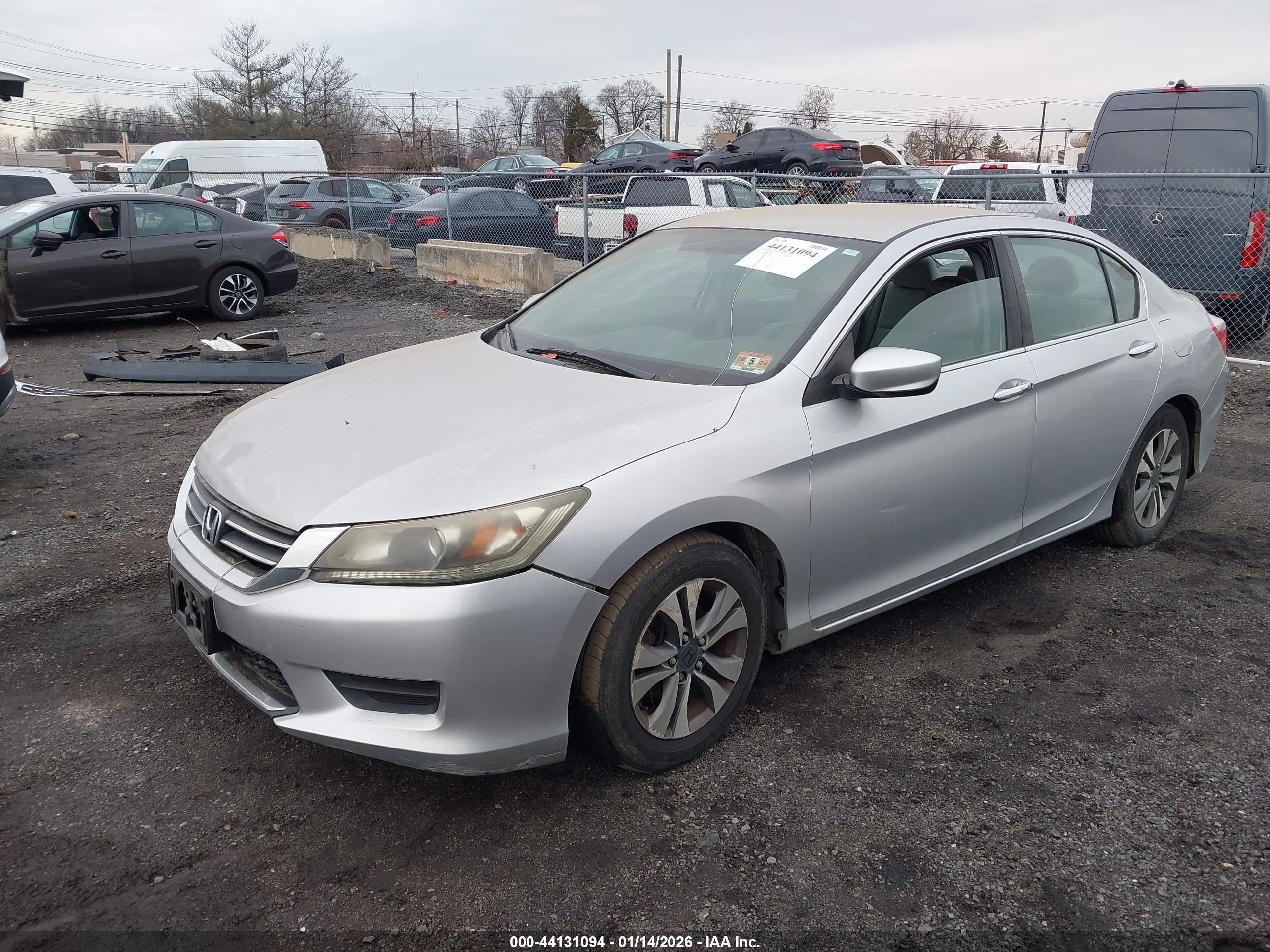 HONDA ACCORD image 2