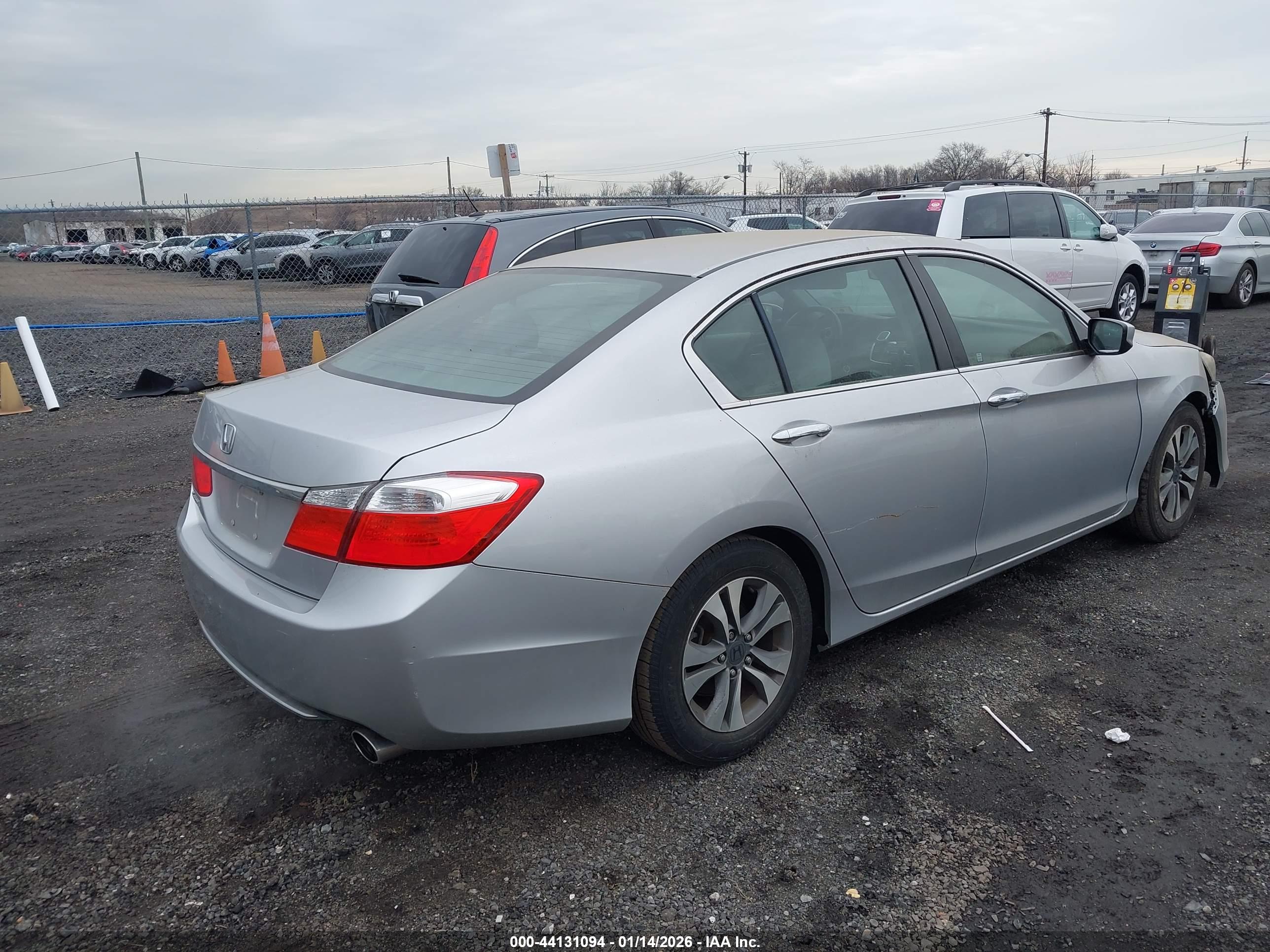 HONDA ACCORD image 4