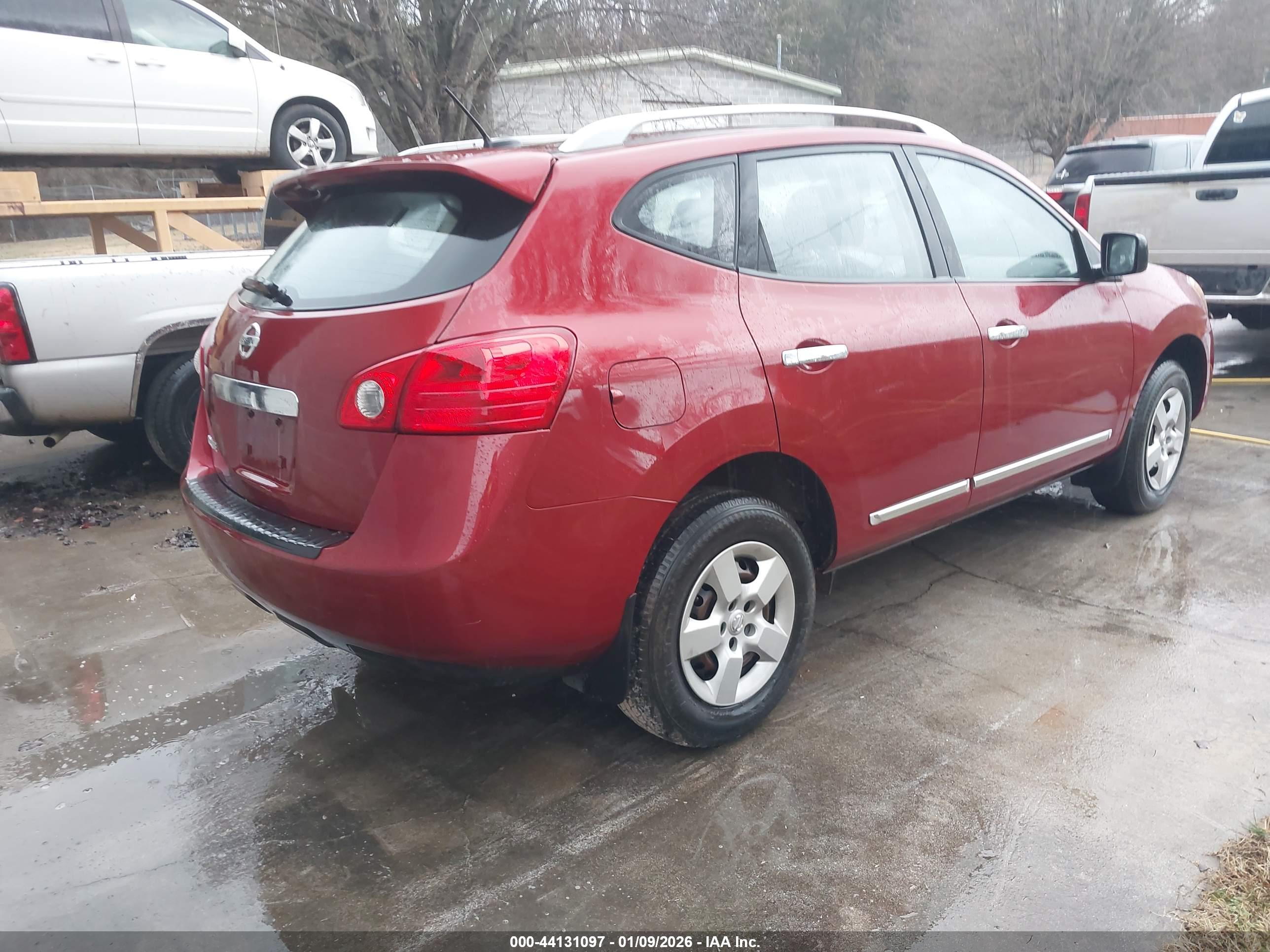 NISSAN ROGUE image 4