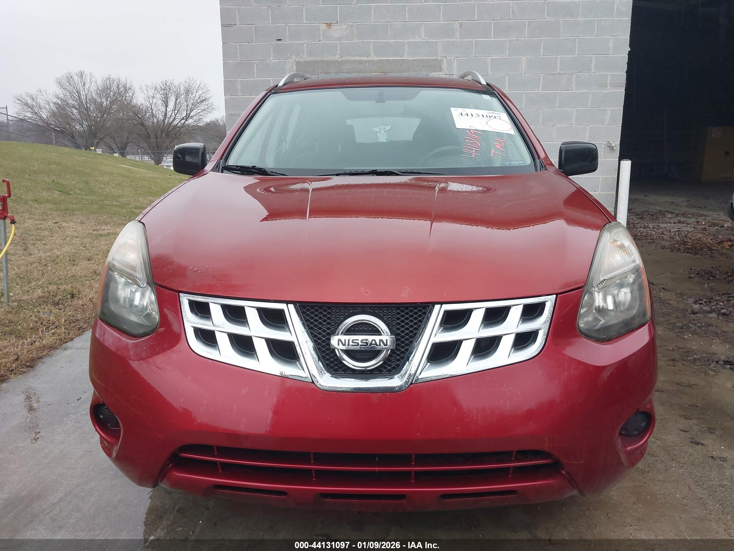NISSAN ROGUE image 6