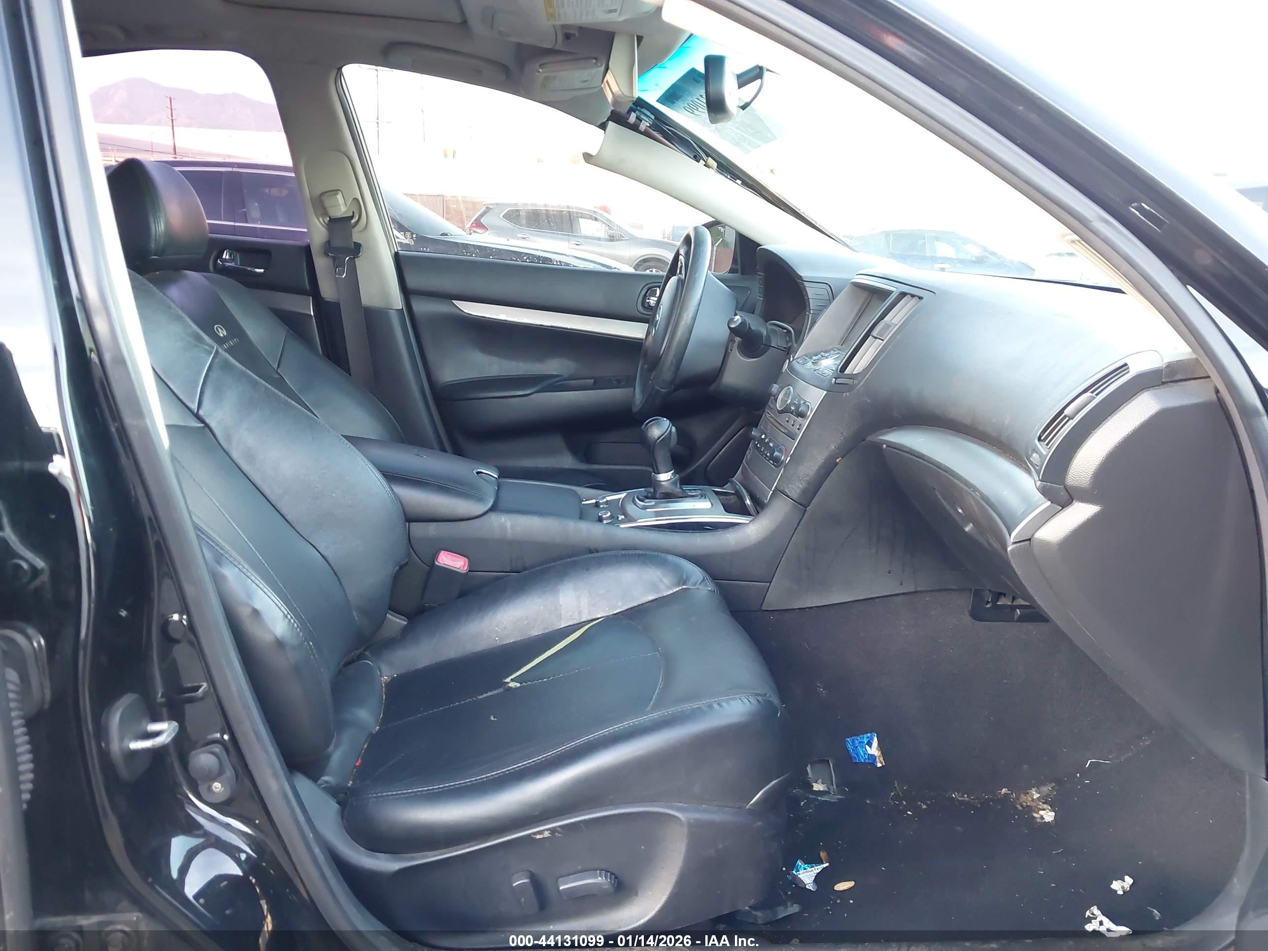 INFINITI G37 image 5