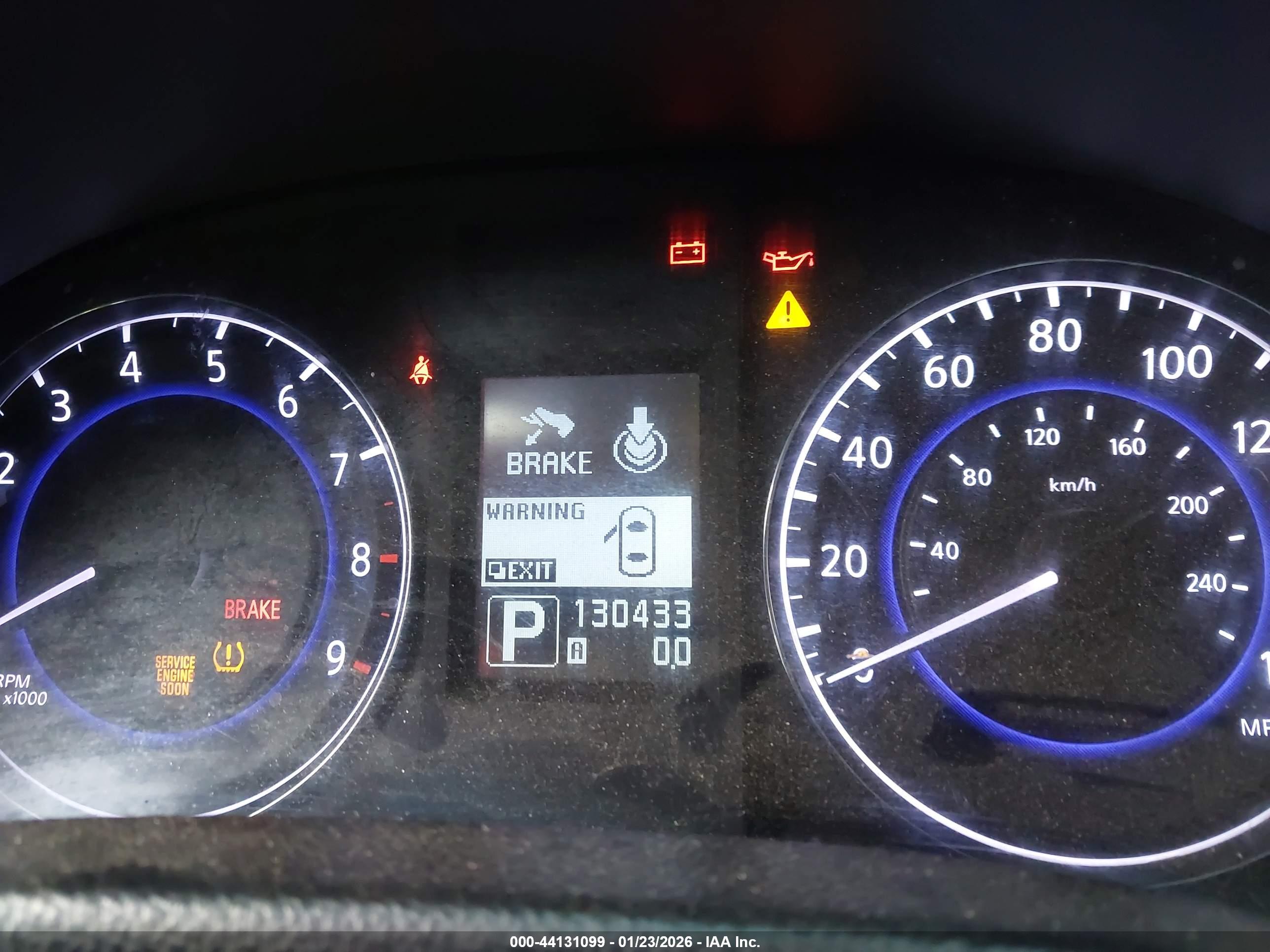 INFINITI G37 image 7