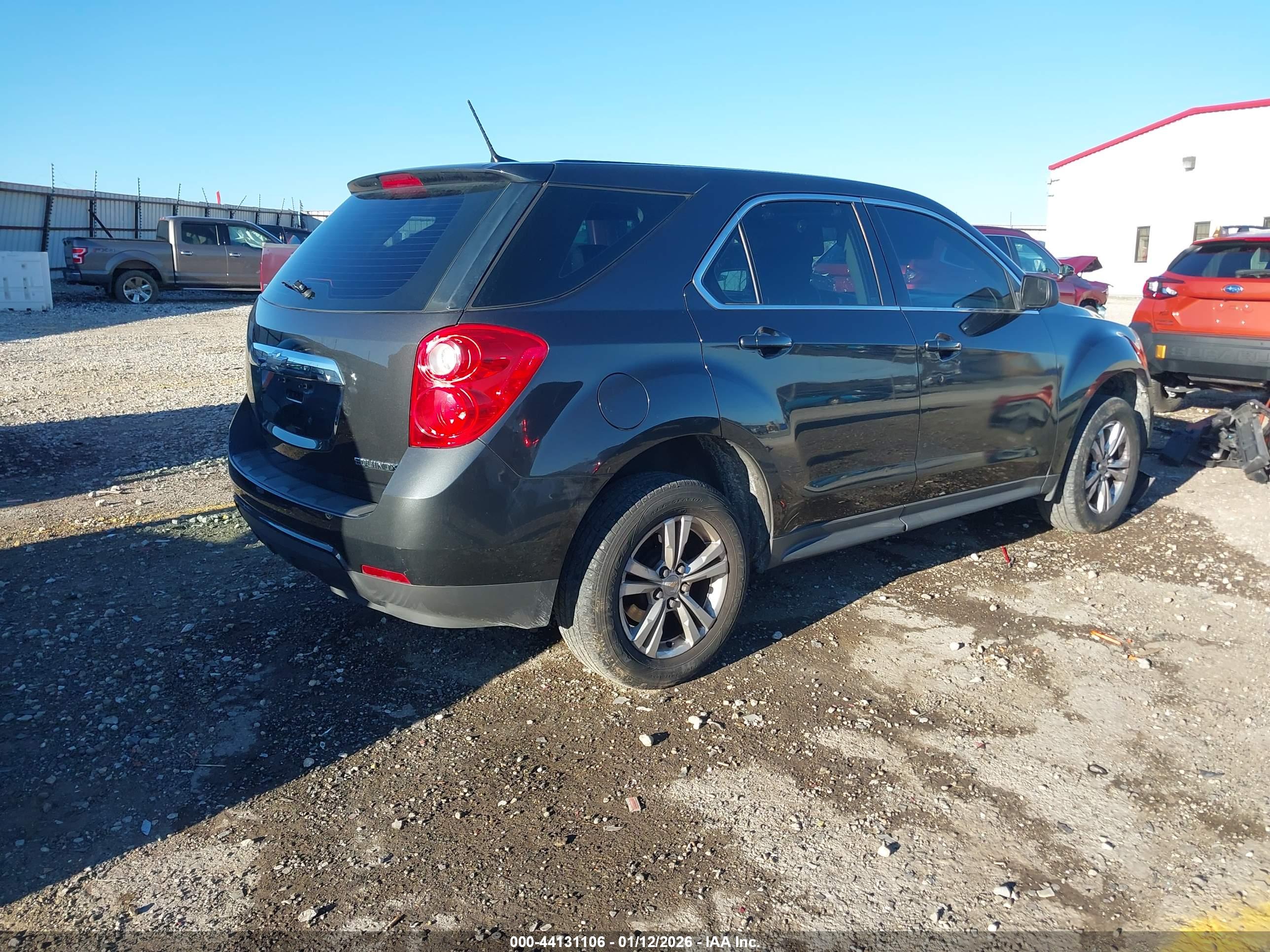 CHEVROLET EQUINOX image 4