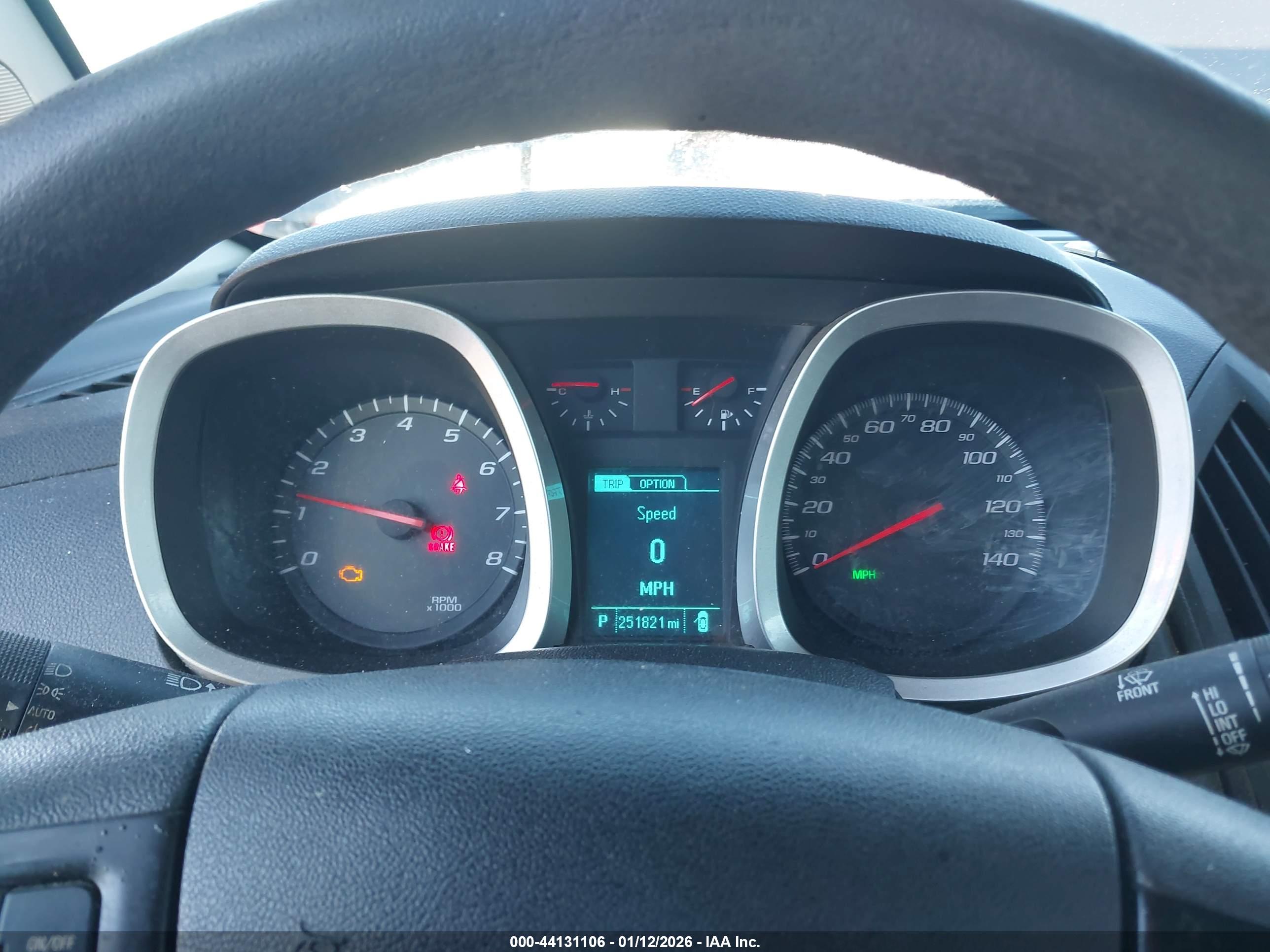 CHEVROLET EQUINOX image 7