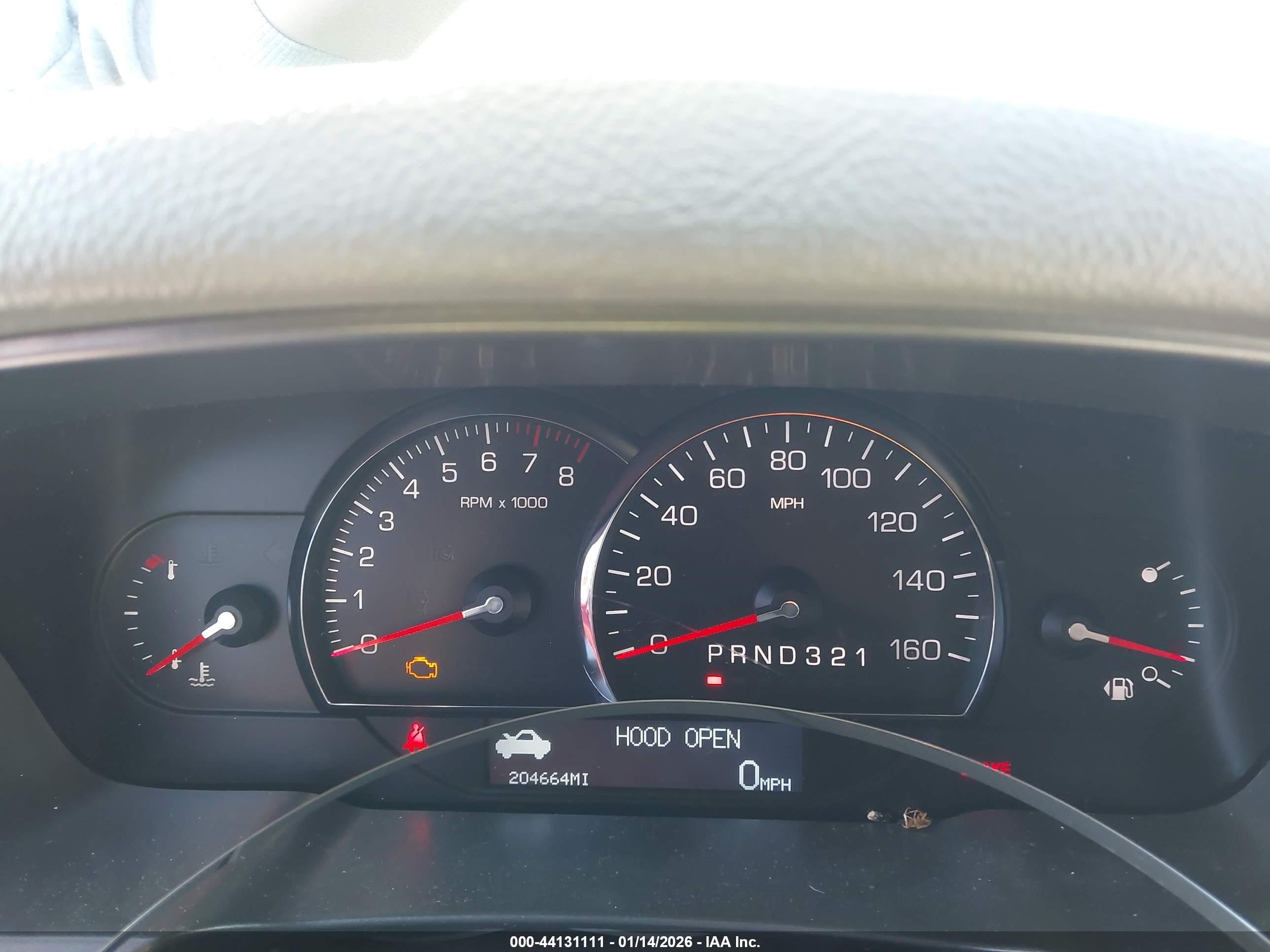 CADILLAC DTS image 7