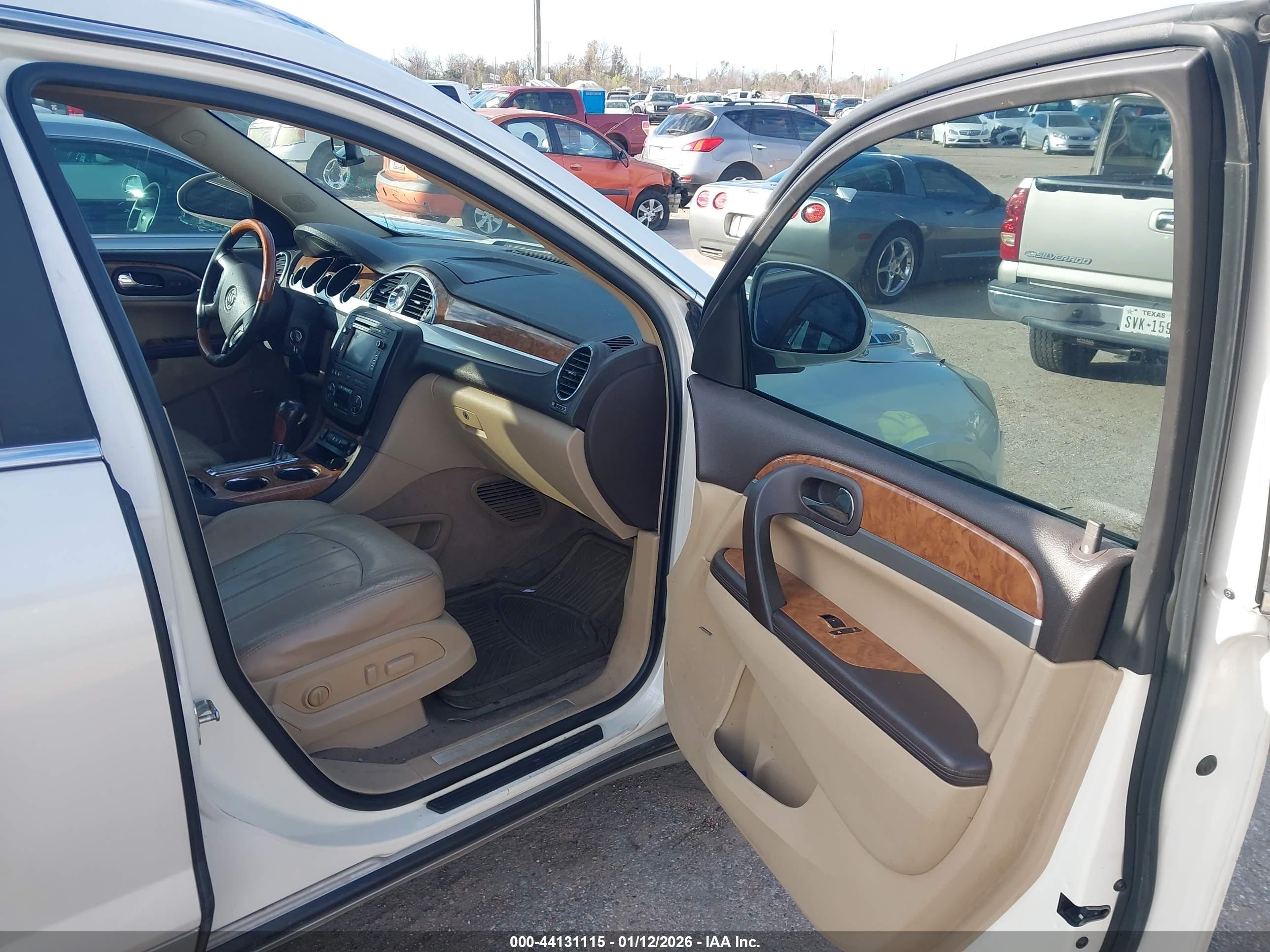 BUICK ENCLAVE image 5