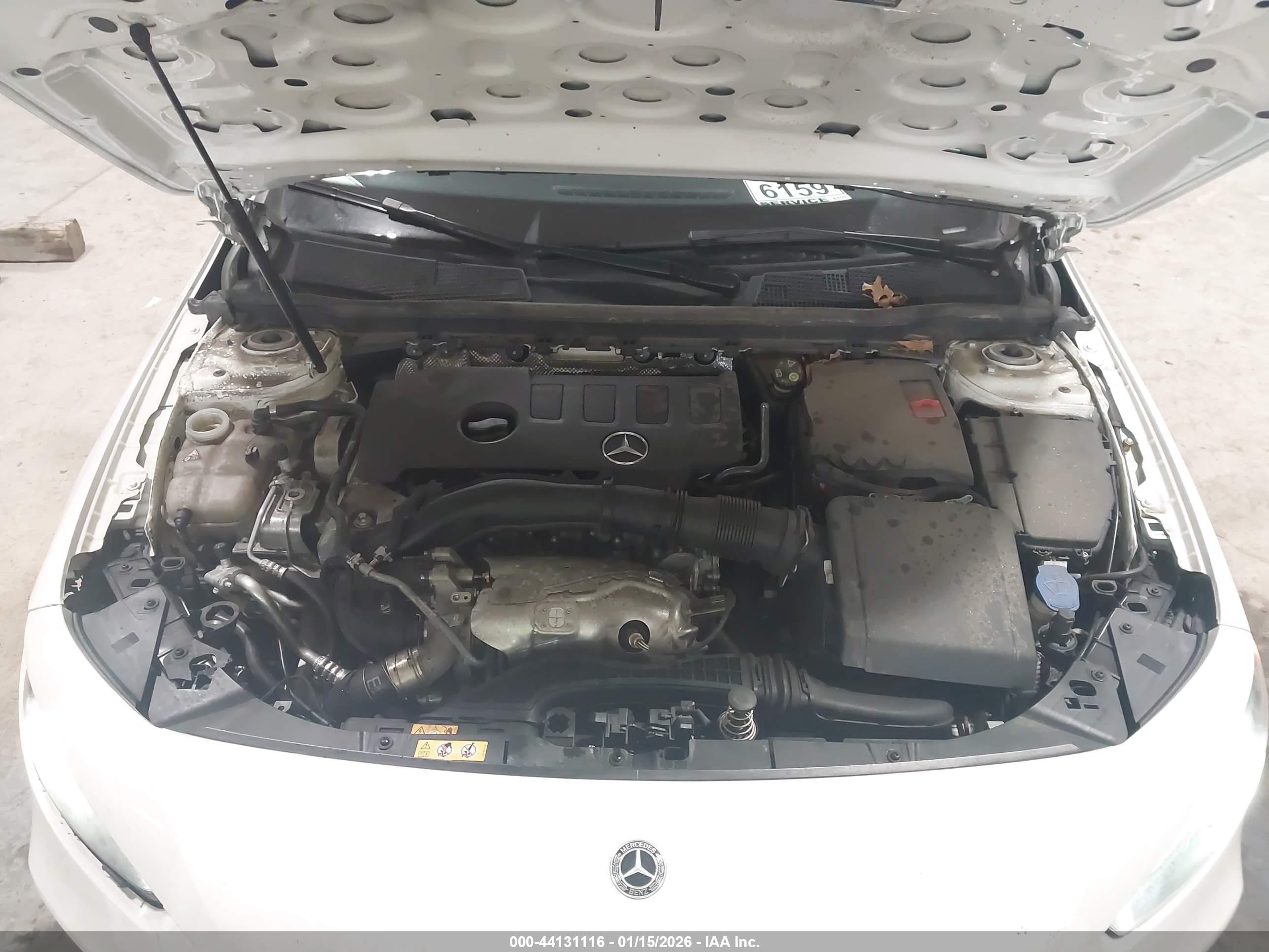 MERCEDES-BENZ A image 10
