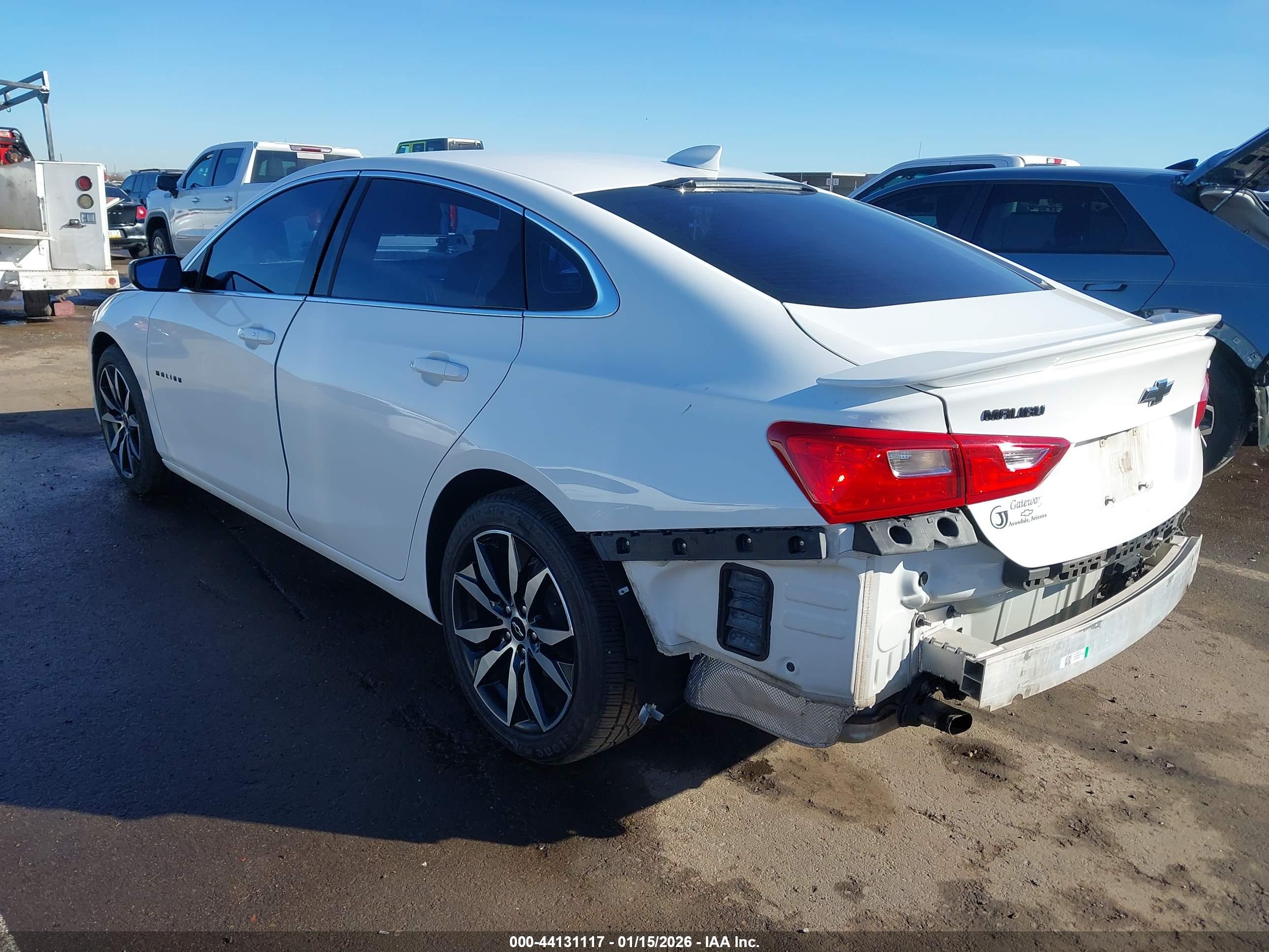 CHEVROLET MALIBU image 3