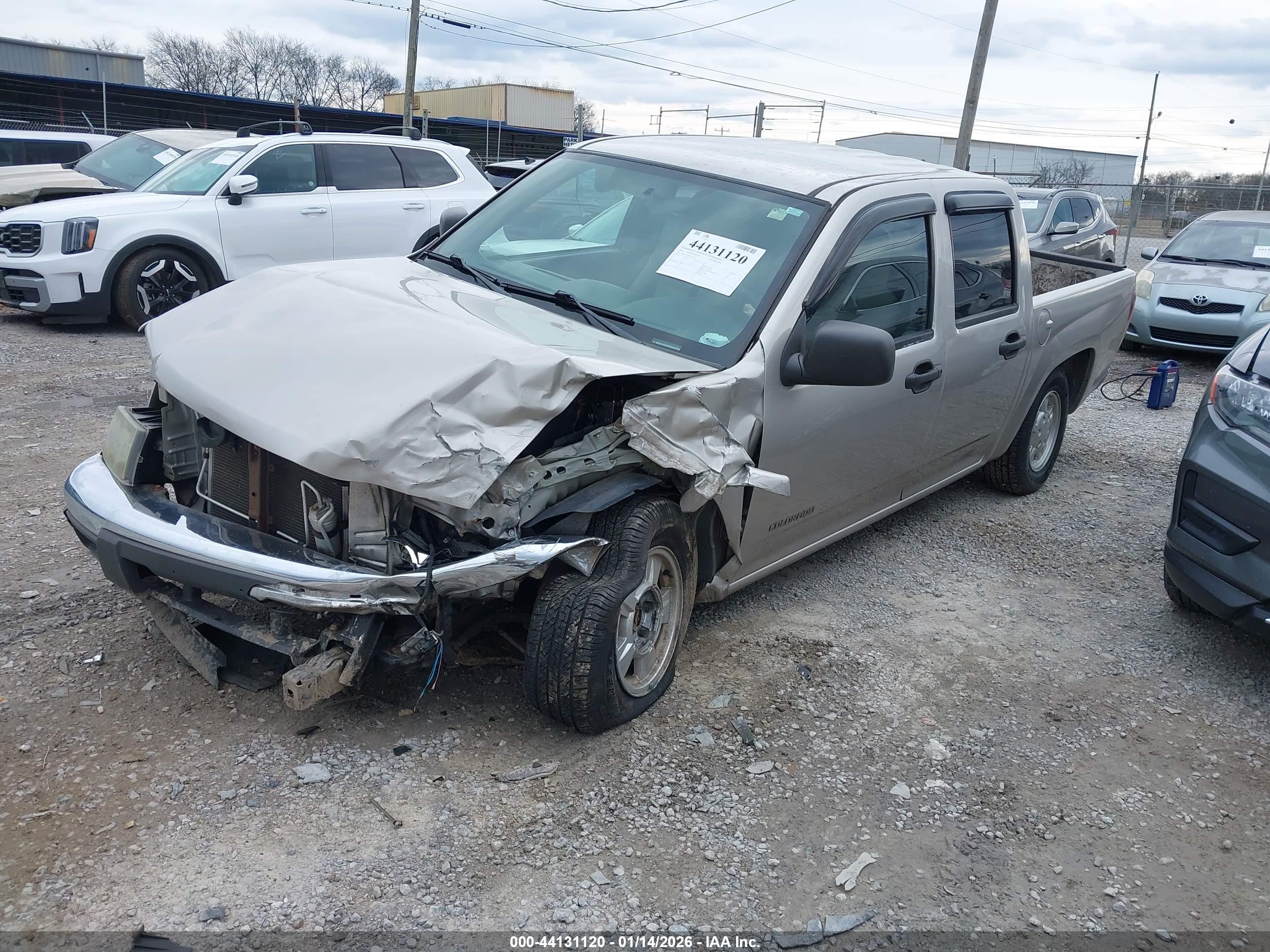 CHEVROLET COLORADO image 2