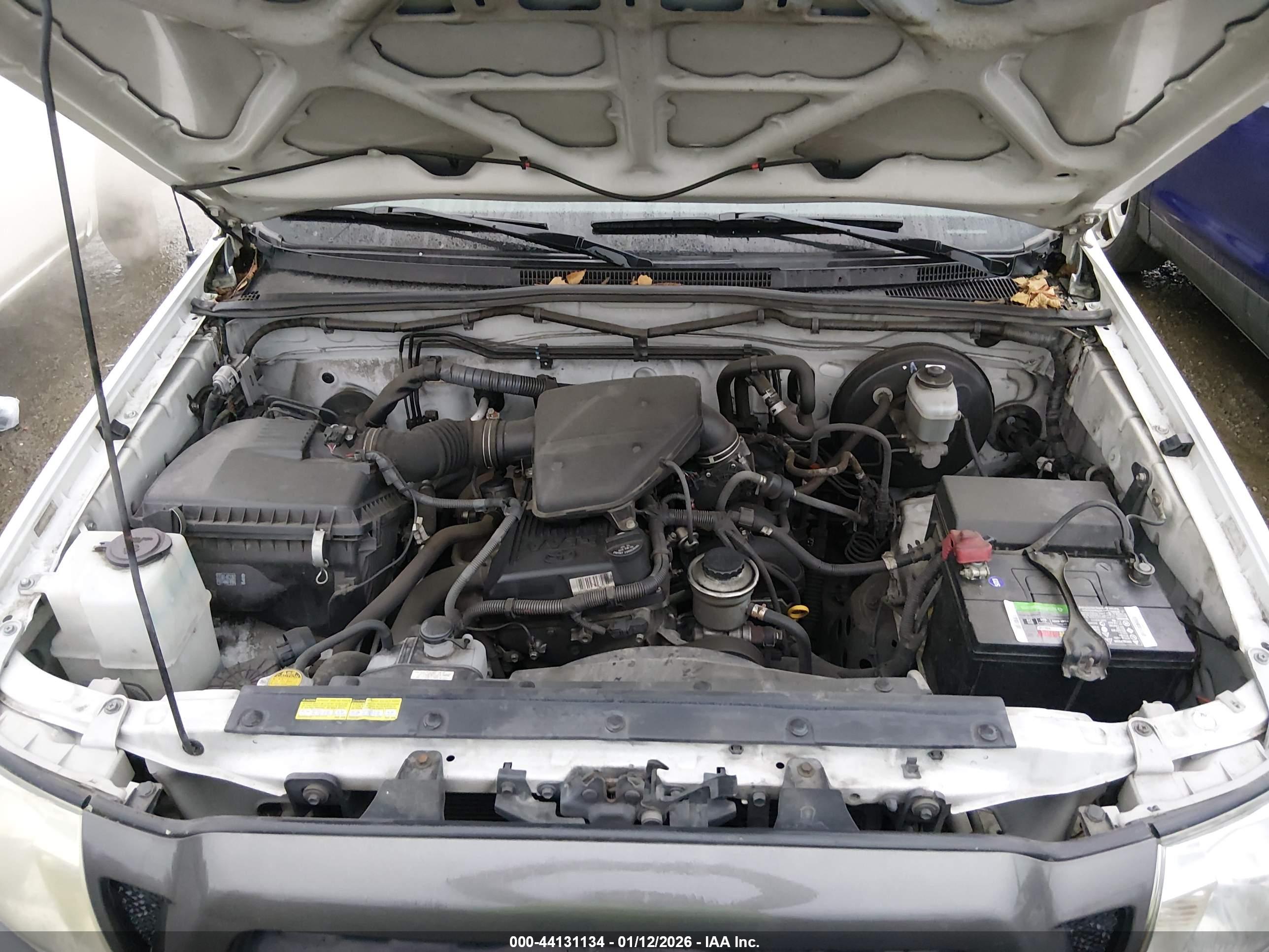 TOYOTA TACOMA image 10