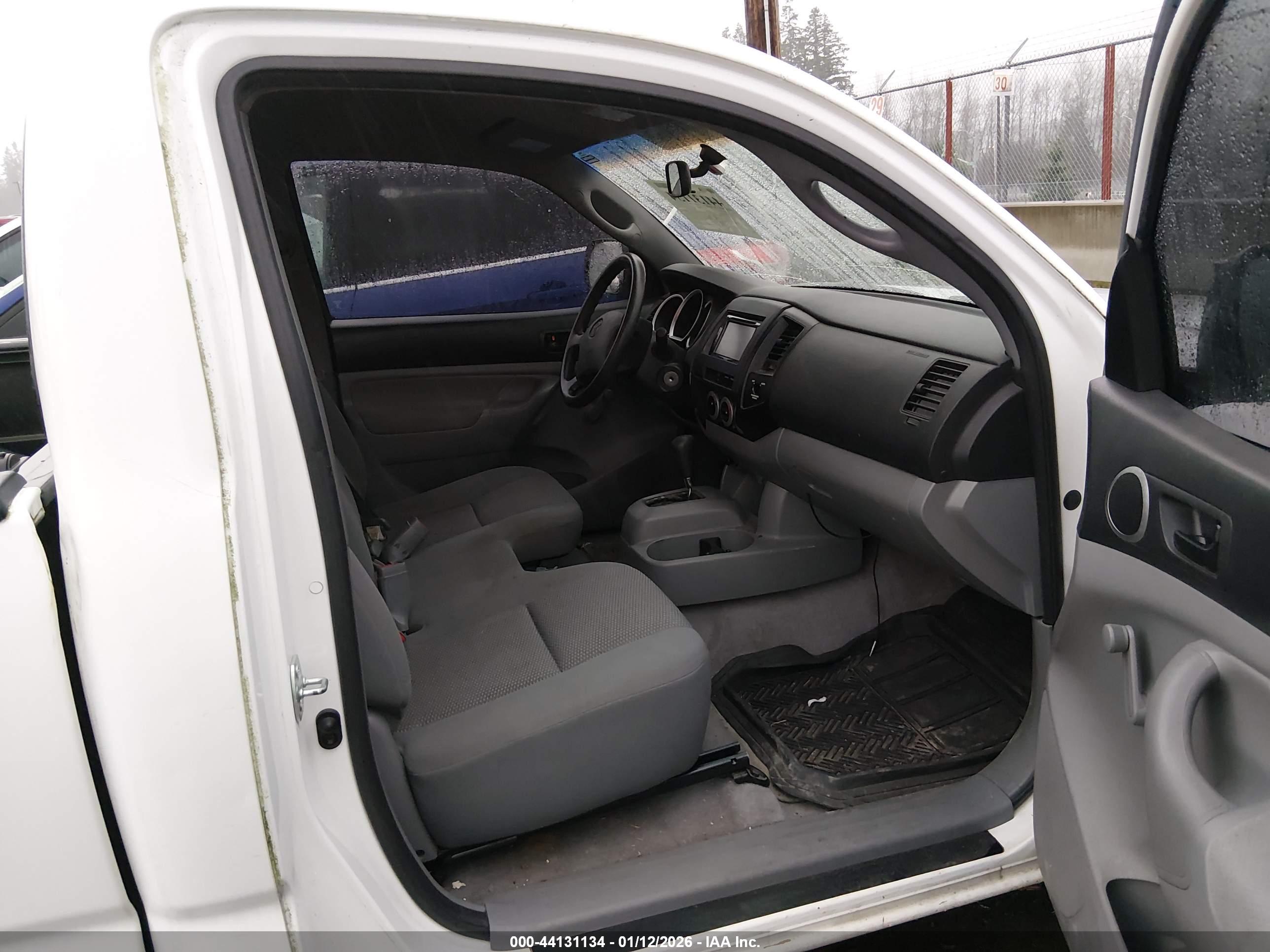 TOYOTA TACOMA image 5