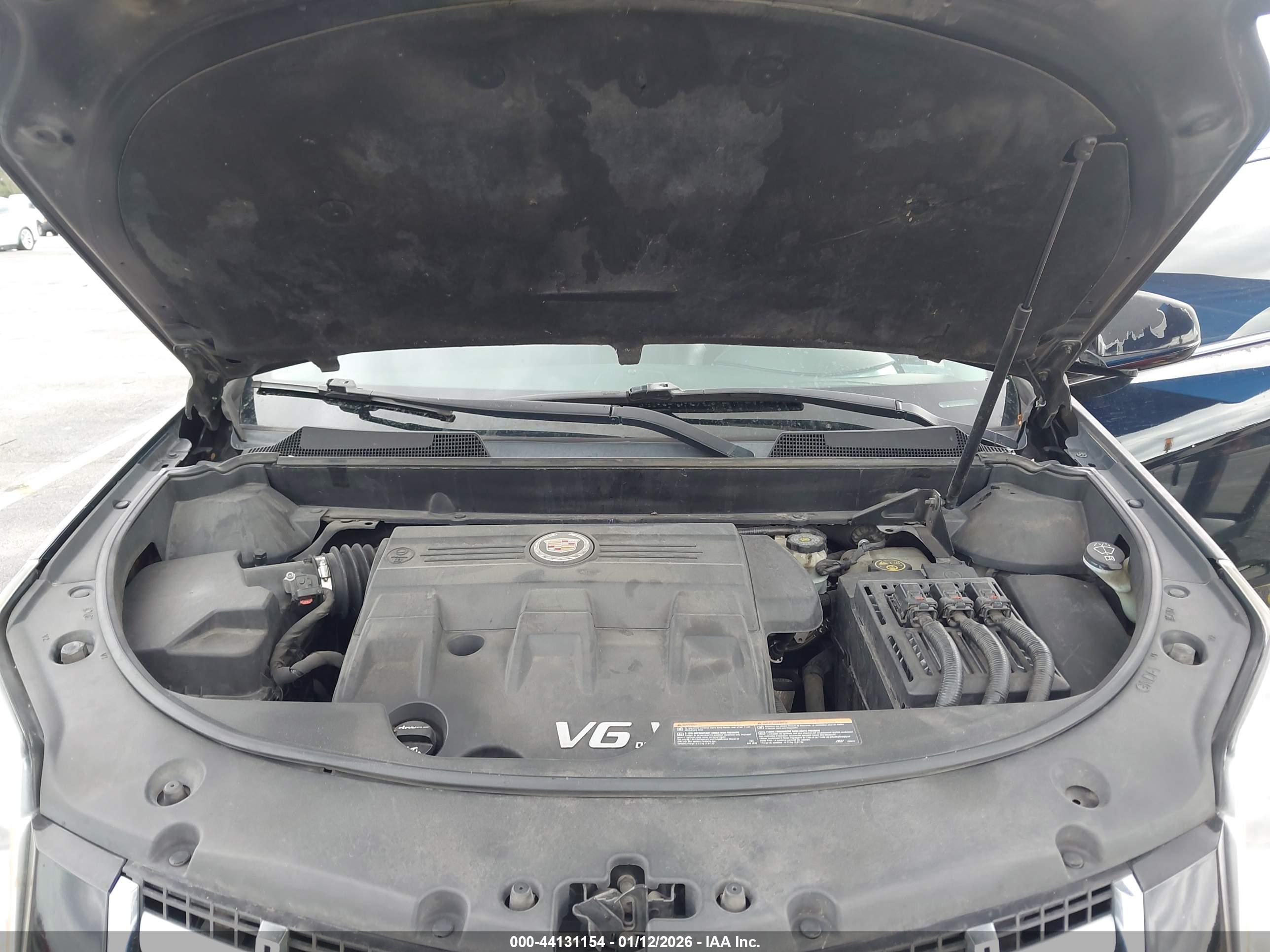 CADILLAC SRX image 10