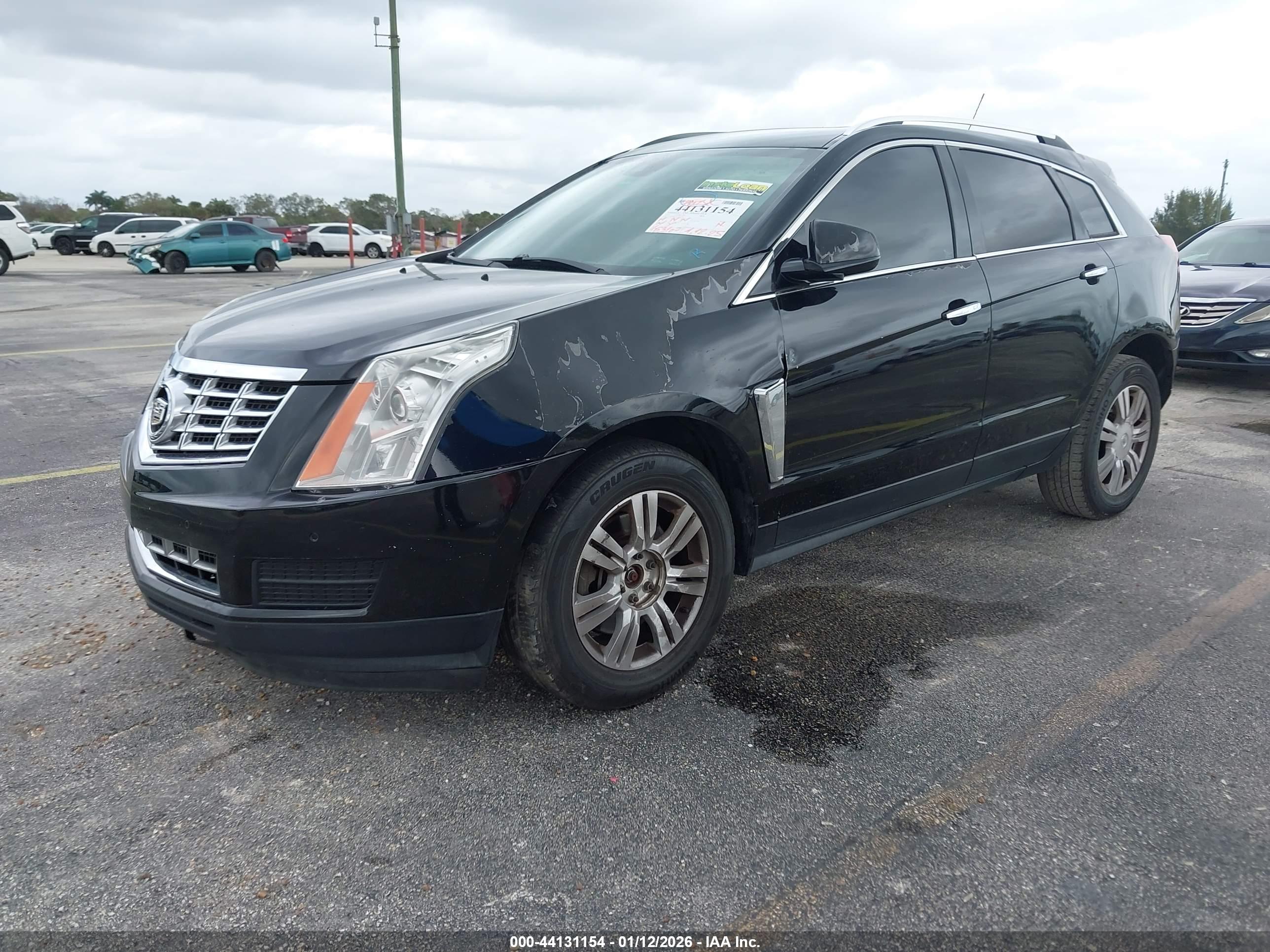 CADILLAC SRX image 2