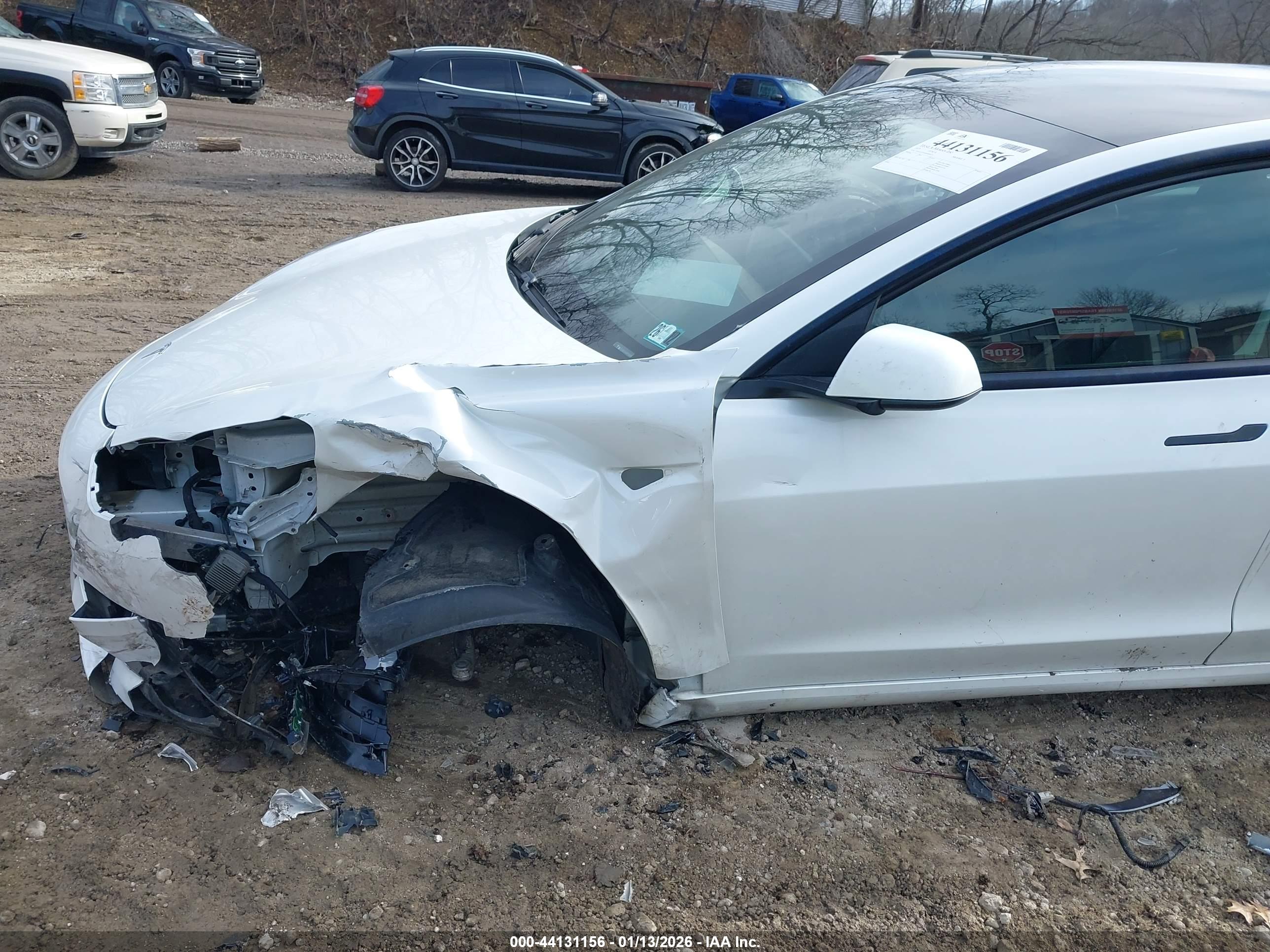 TESLA MODEL image 6