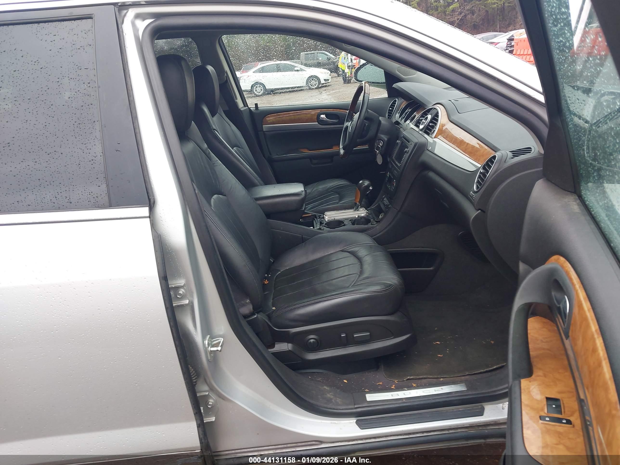 BUICK ENCLAVE image 5