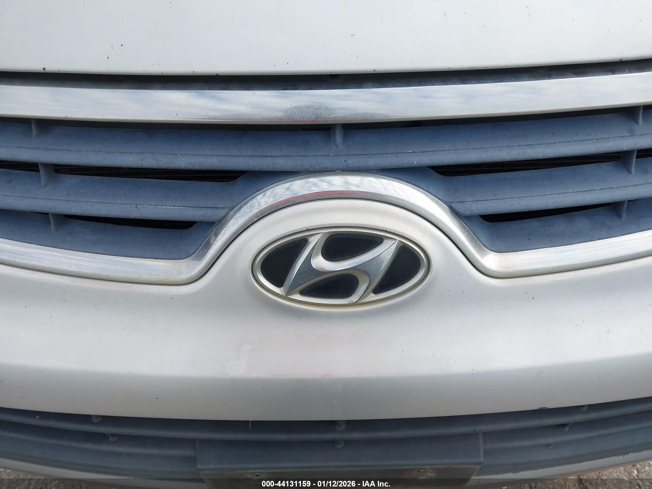 HYUNDAI VERACRUZ image 6