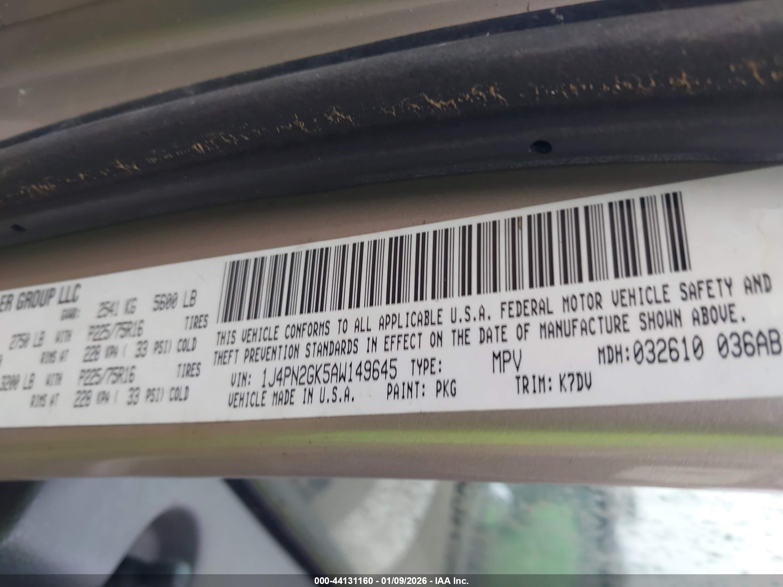 JEEP LIBERTY image 9