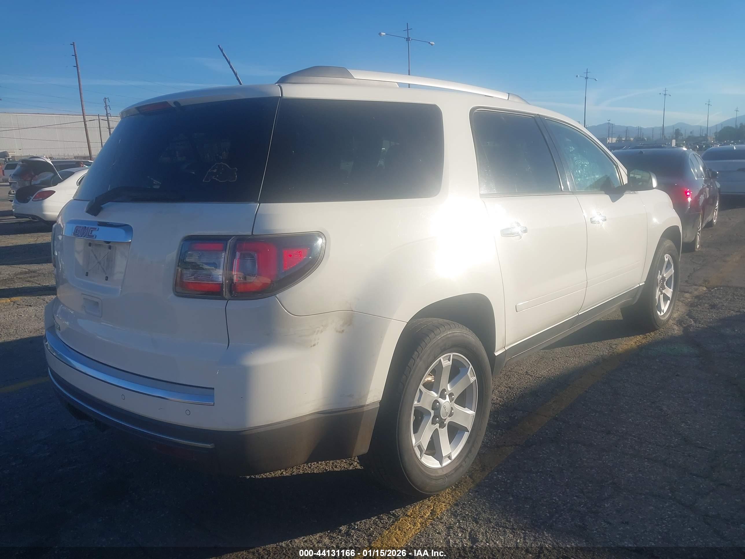 GMC ACADIA image 4