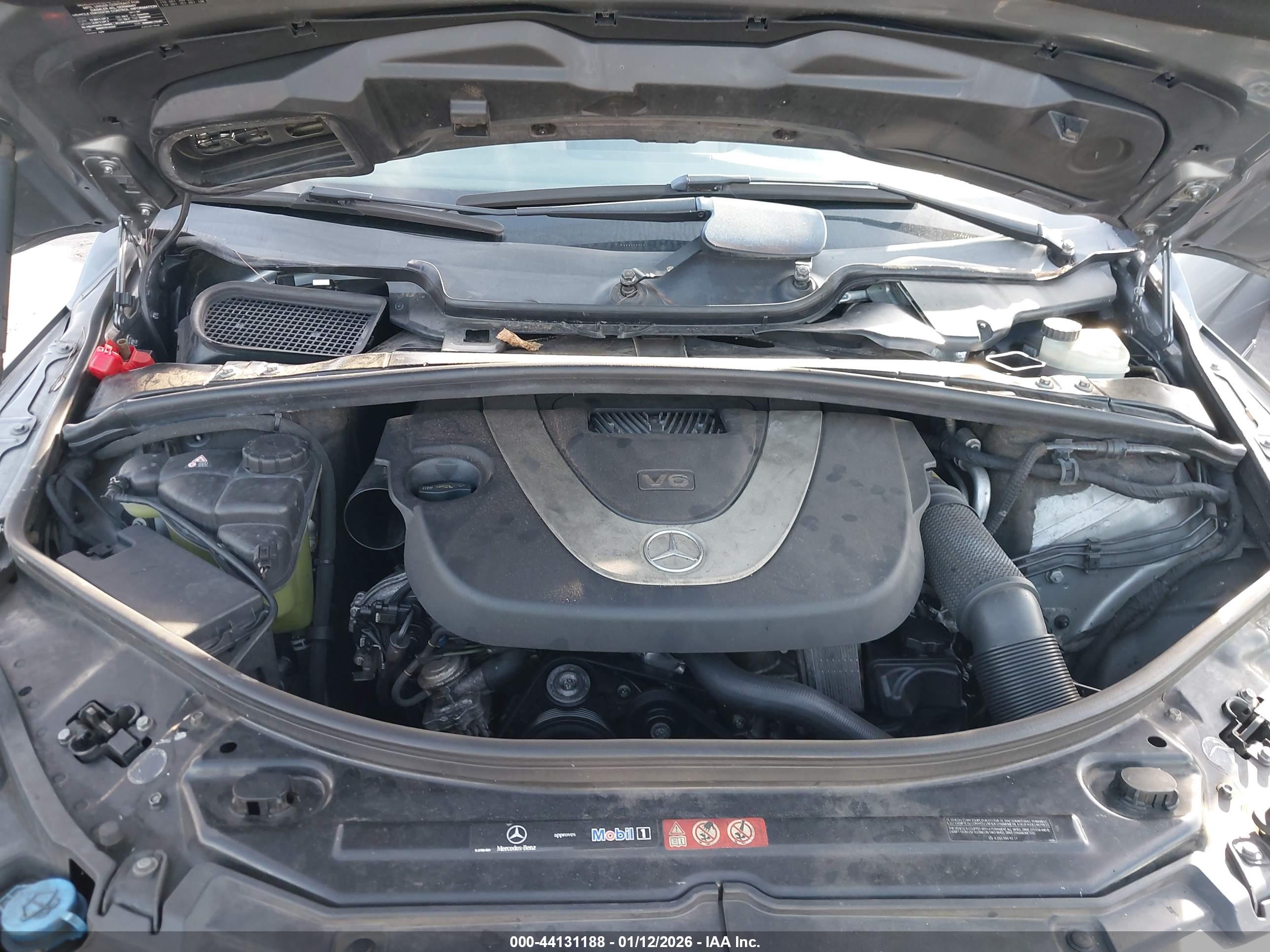 MERCEDES-BENZ R image 10