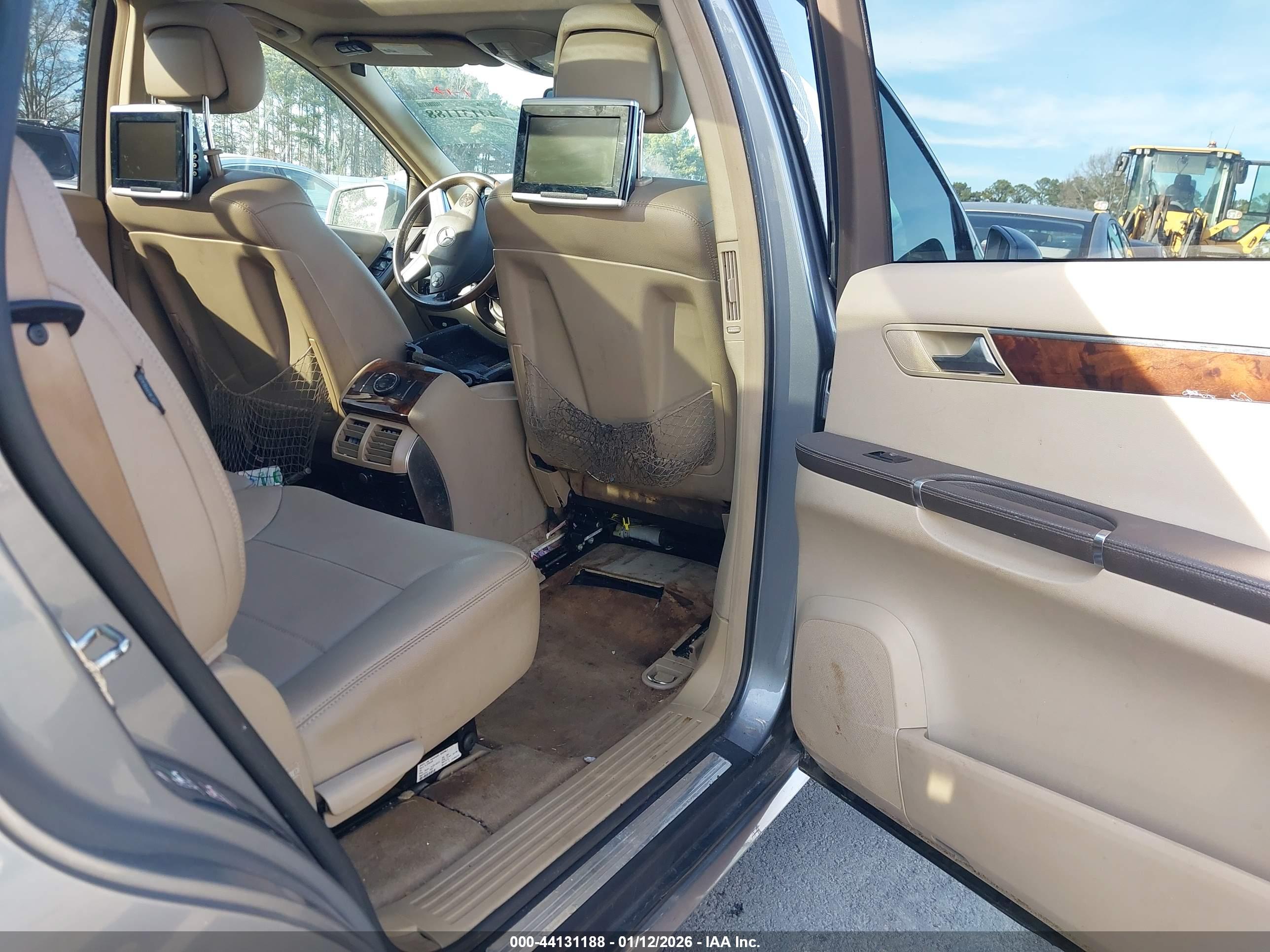 MERCEDES-BENZ R image 8