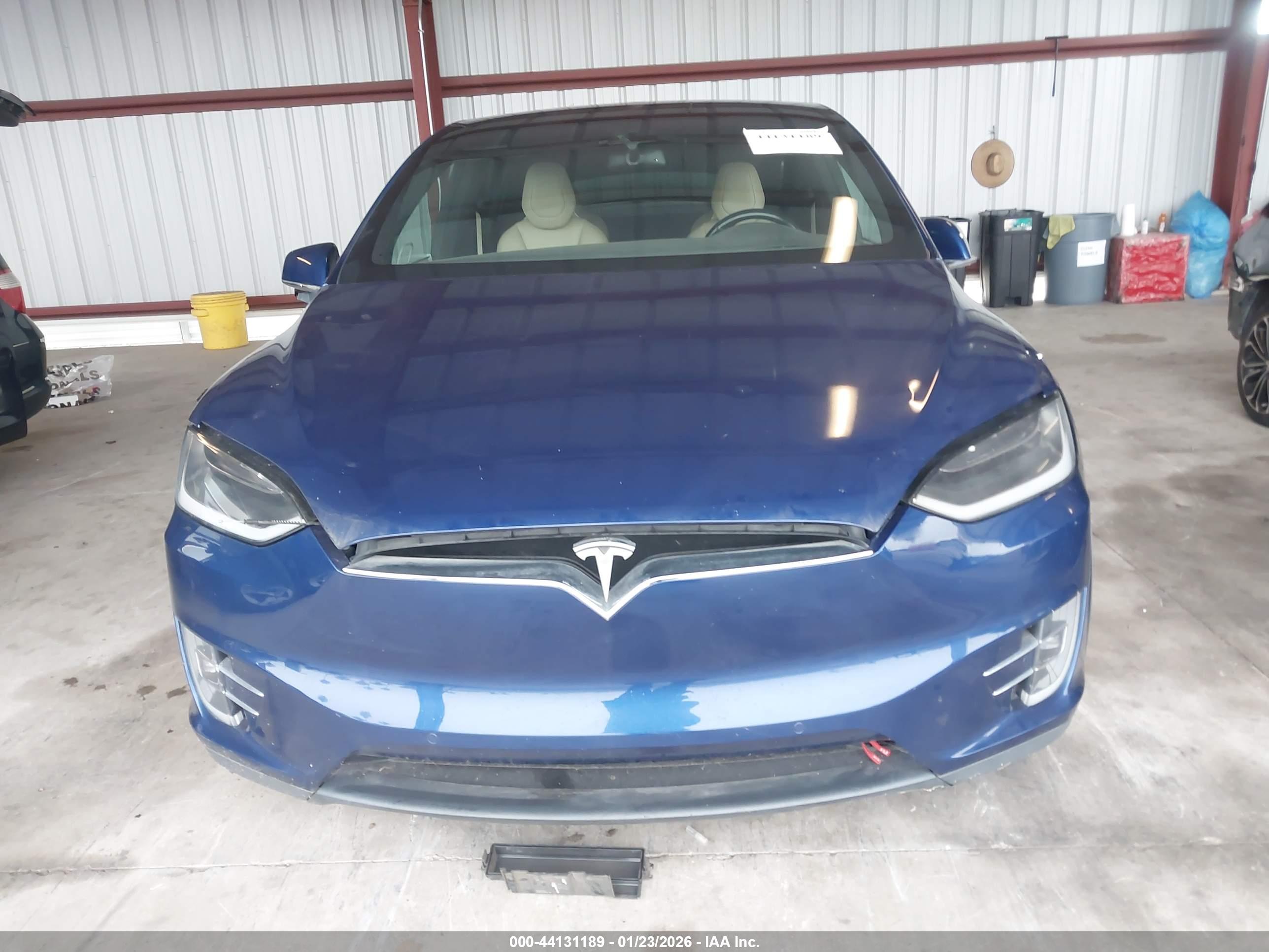 TESLA MODEL image 6