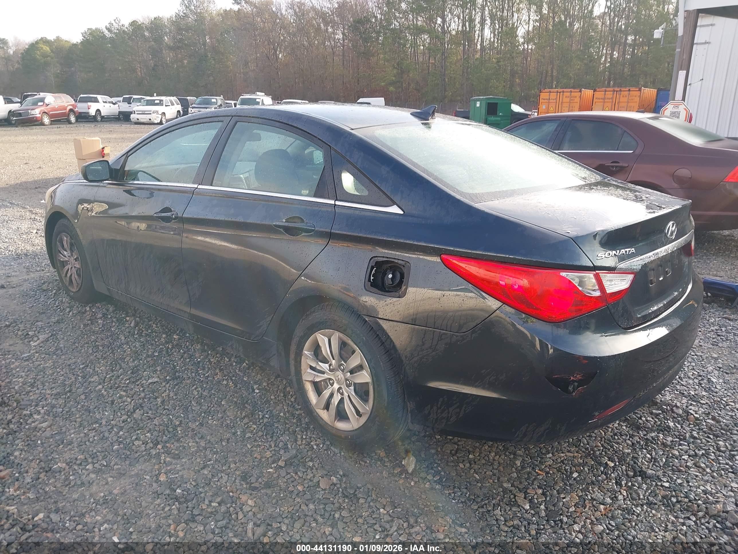 HYUNDAI SONATA image 3
