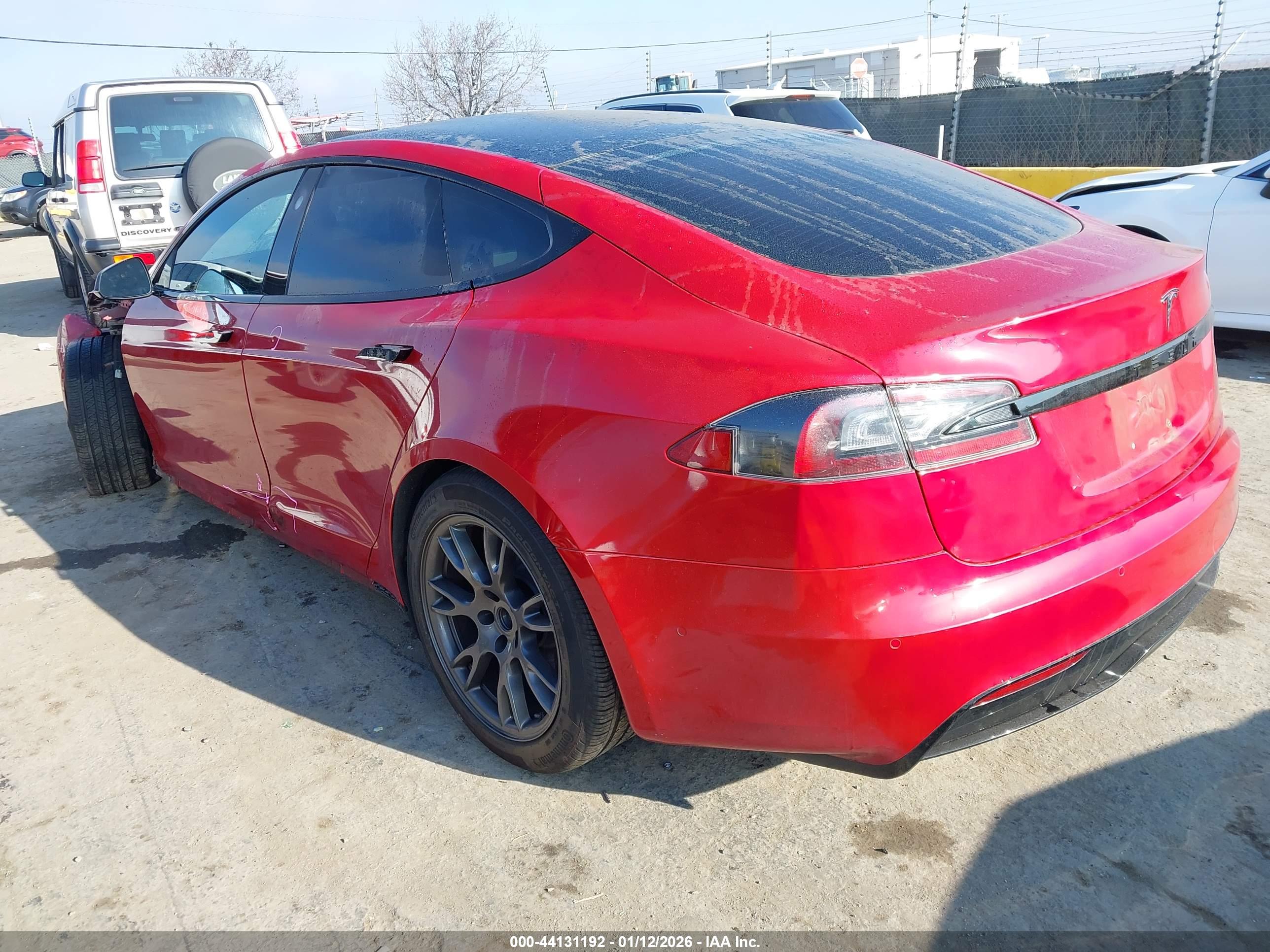 TESLA MODEL image 3