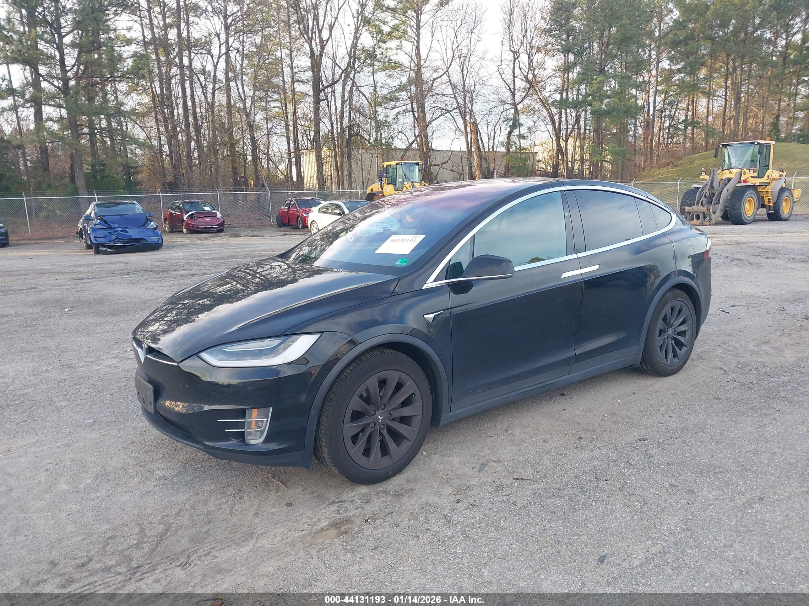 TESLA MODEL image 2