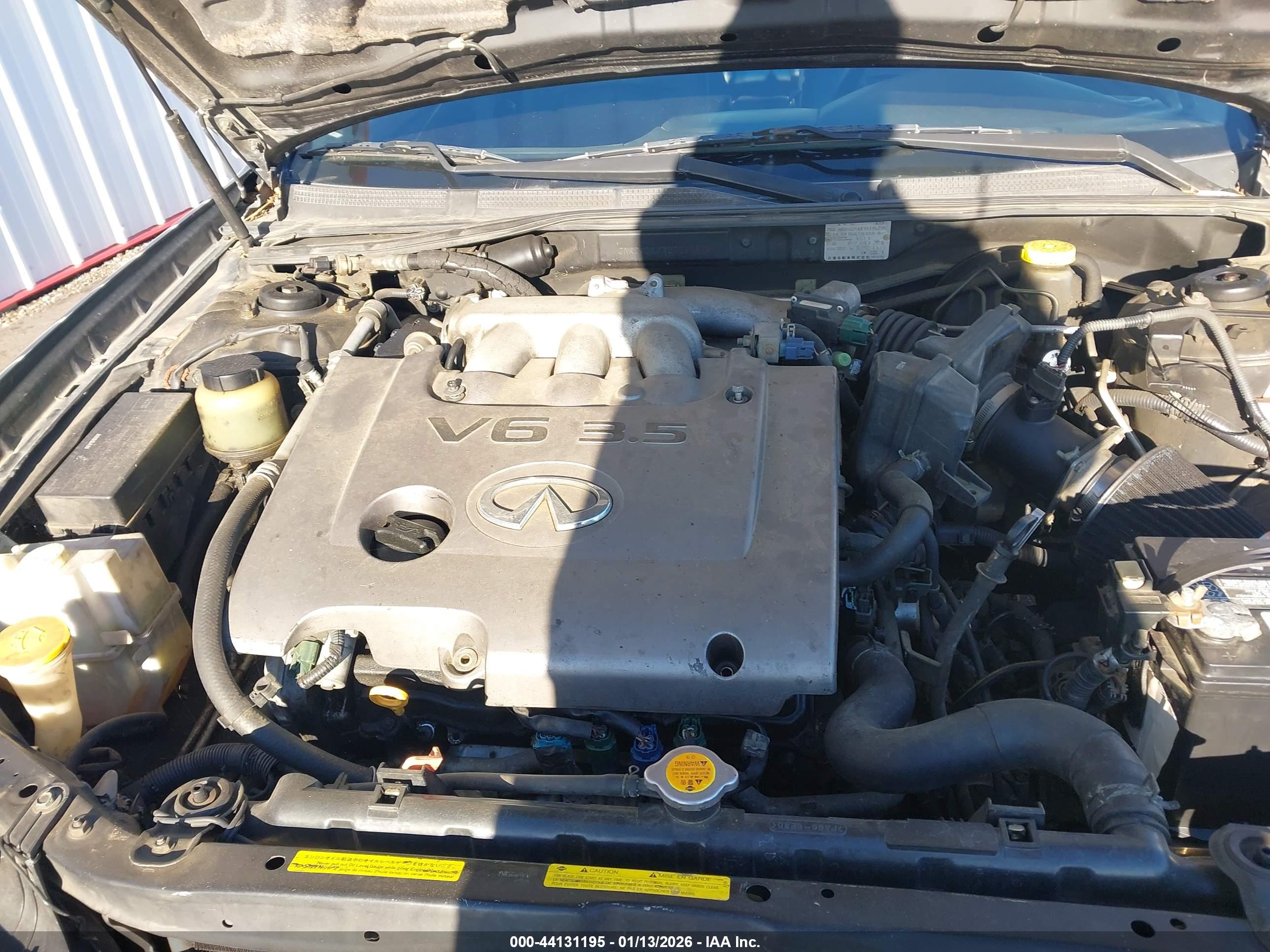 INFINITI I35 image 10