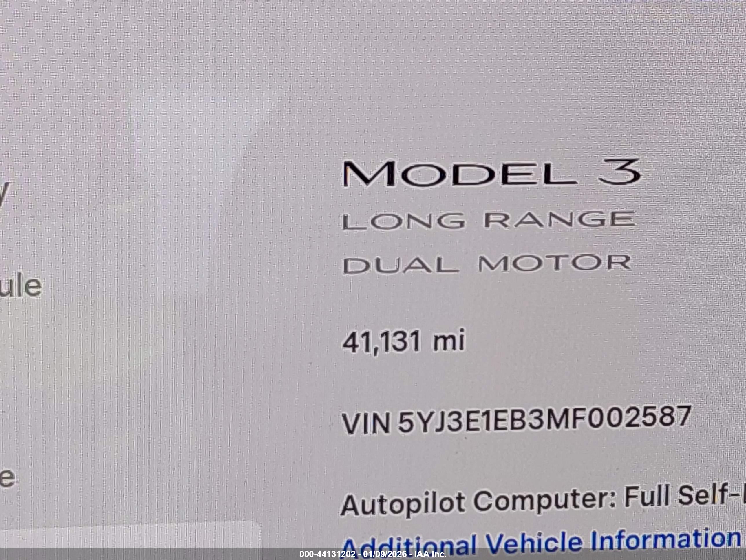 TESLA MODEL image 7