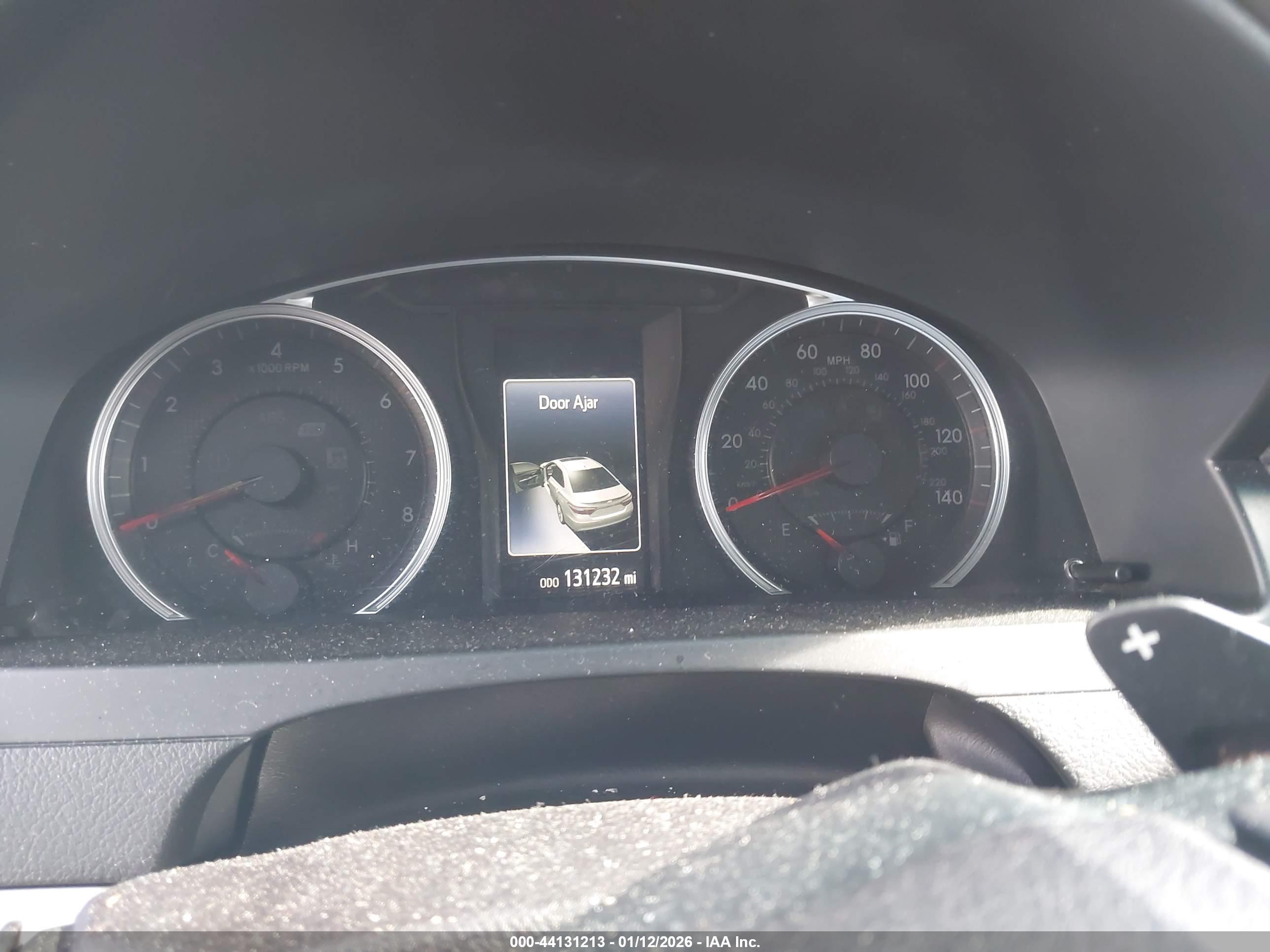 TOYOTA CAMRY image 7