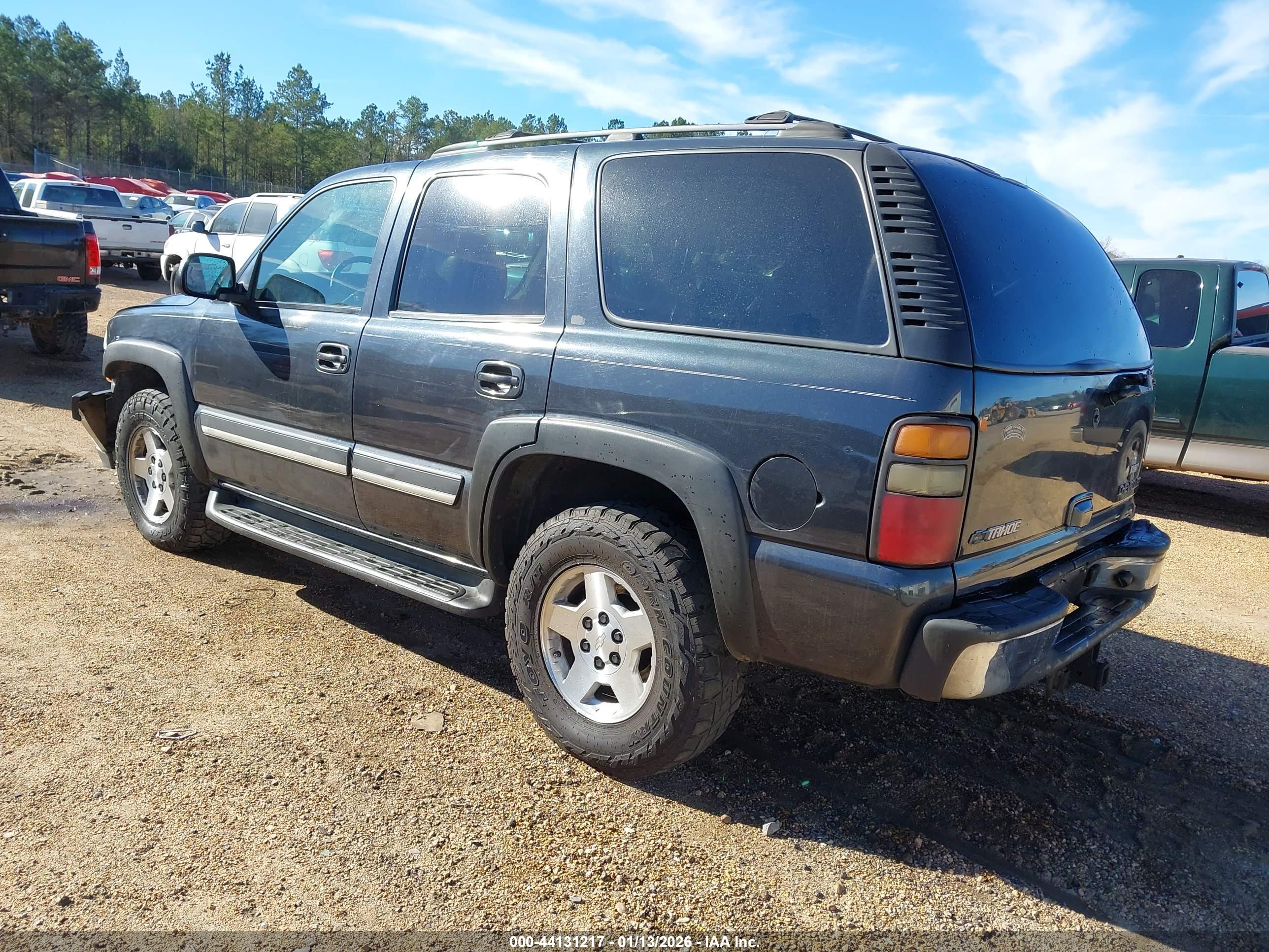 CHEVROLET TAHOE image 3