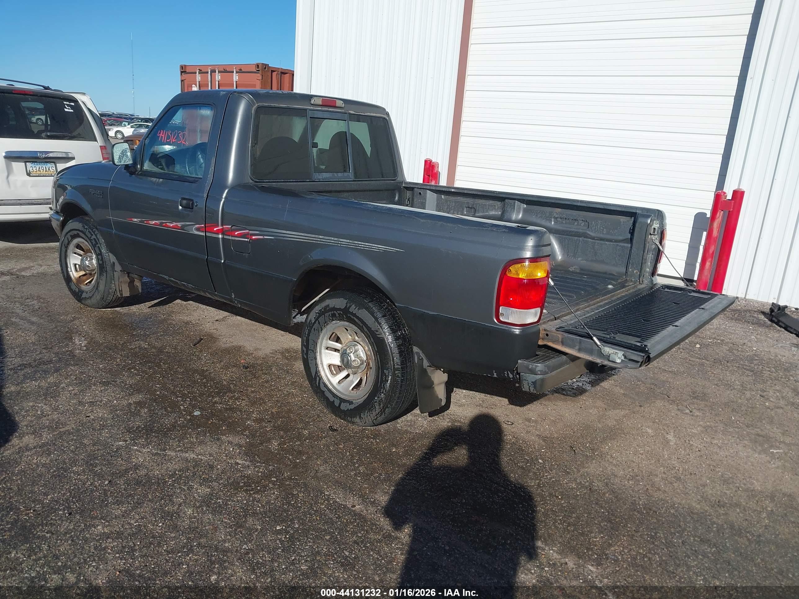 FORD RANGER image 3