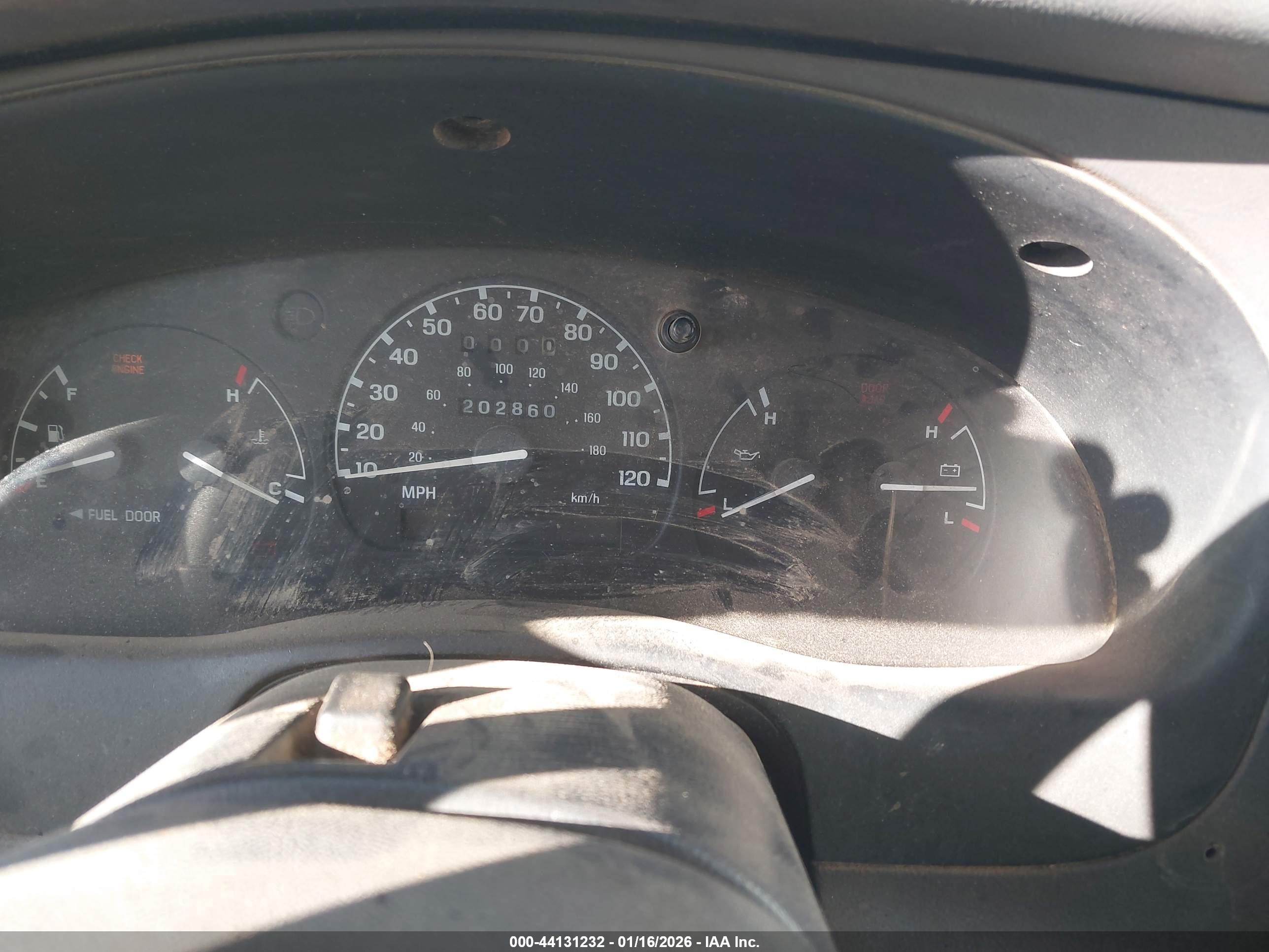 FORD RANGER image 7