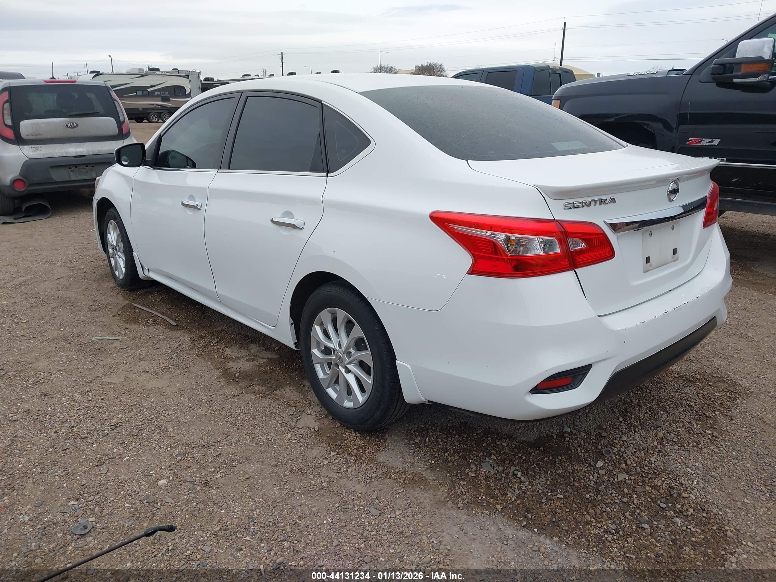 NISSAN SENTRA image 3
