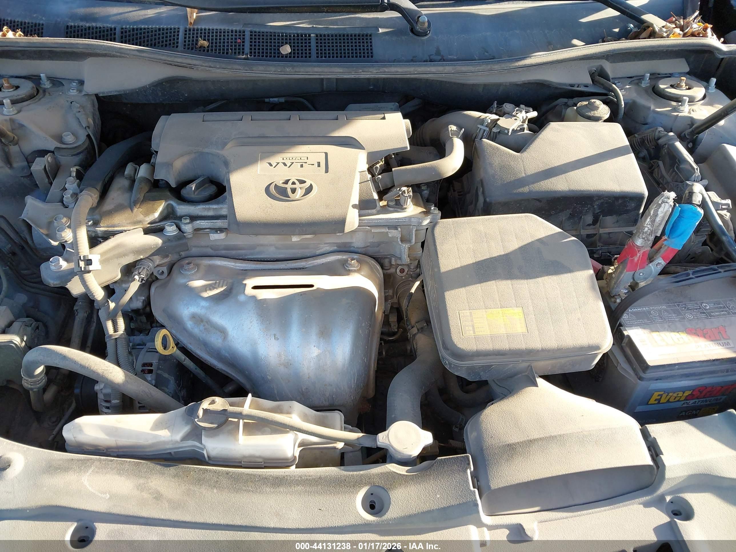 TOYOTA CAMRY image 10