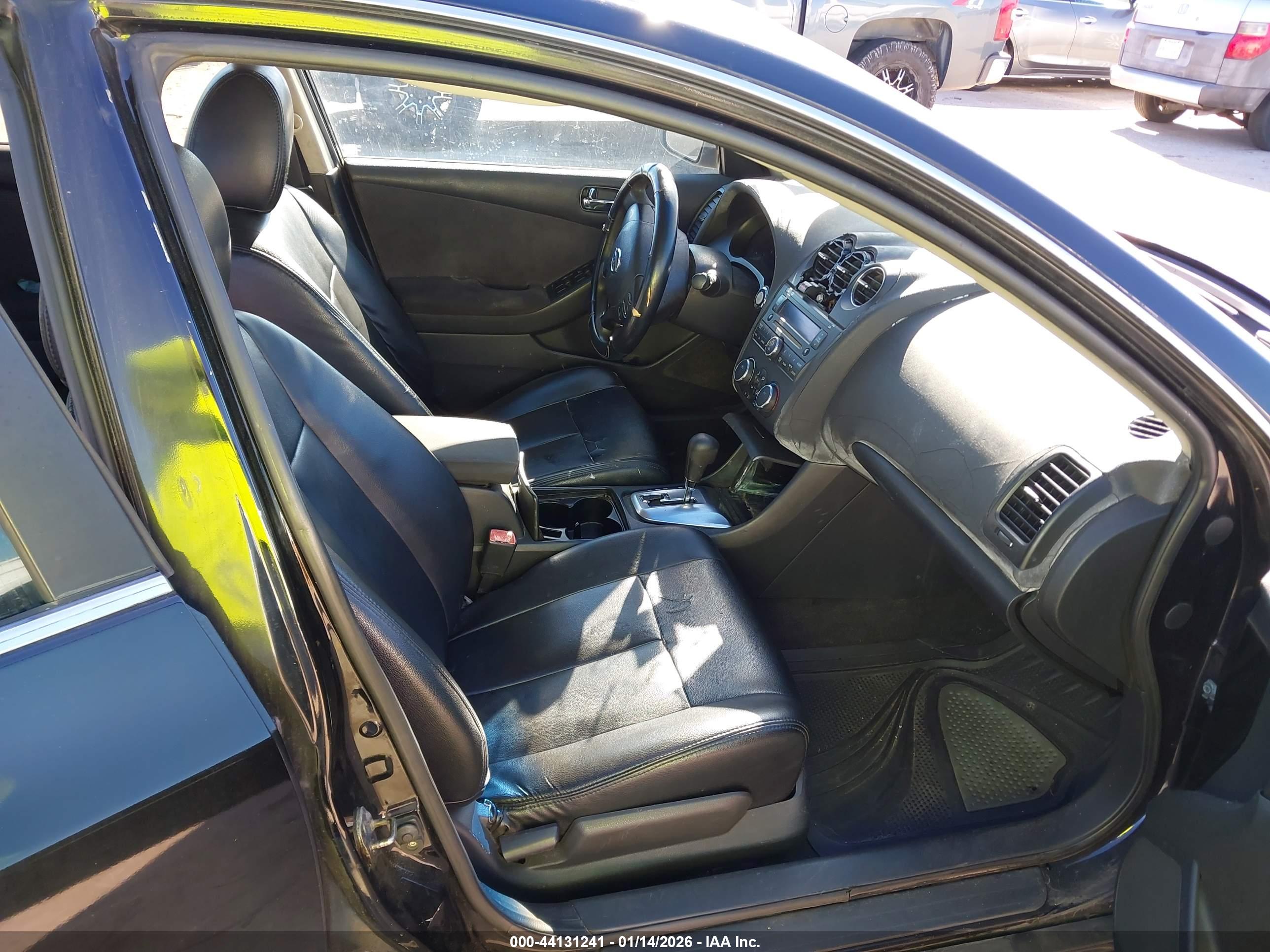 NISSAN ALTIMA image 5