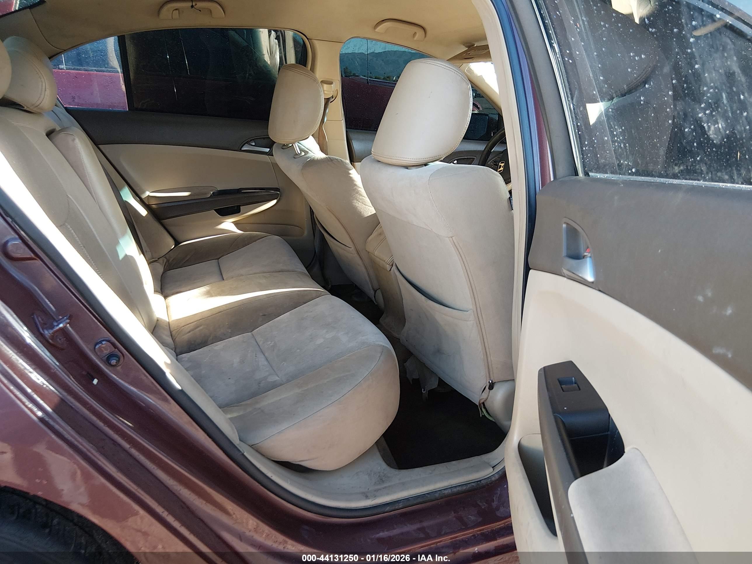 HONDA ACCORD image 8