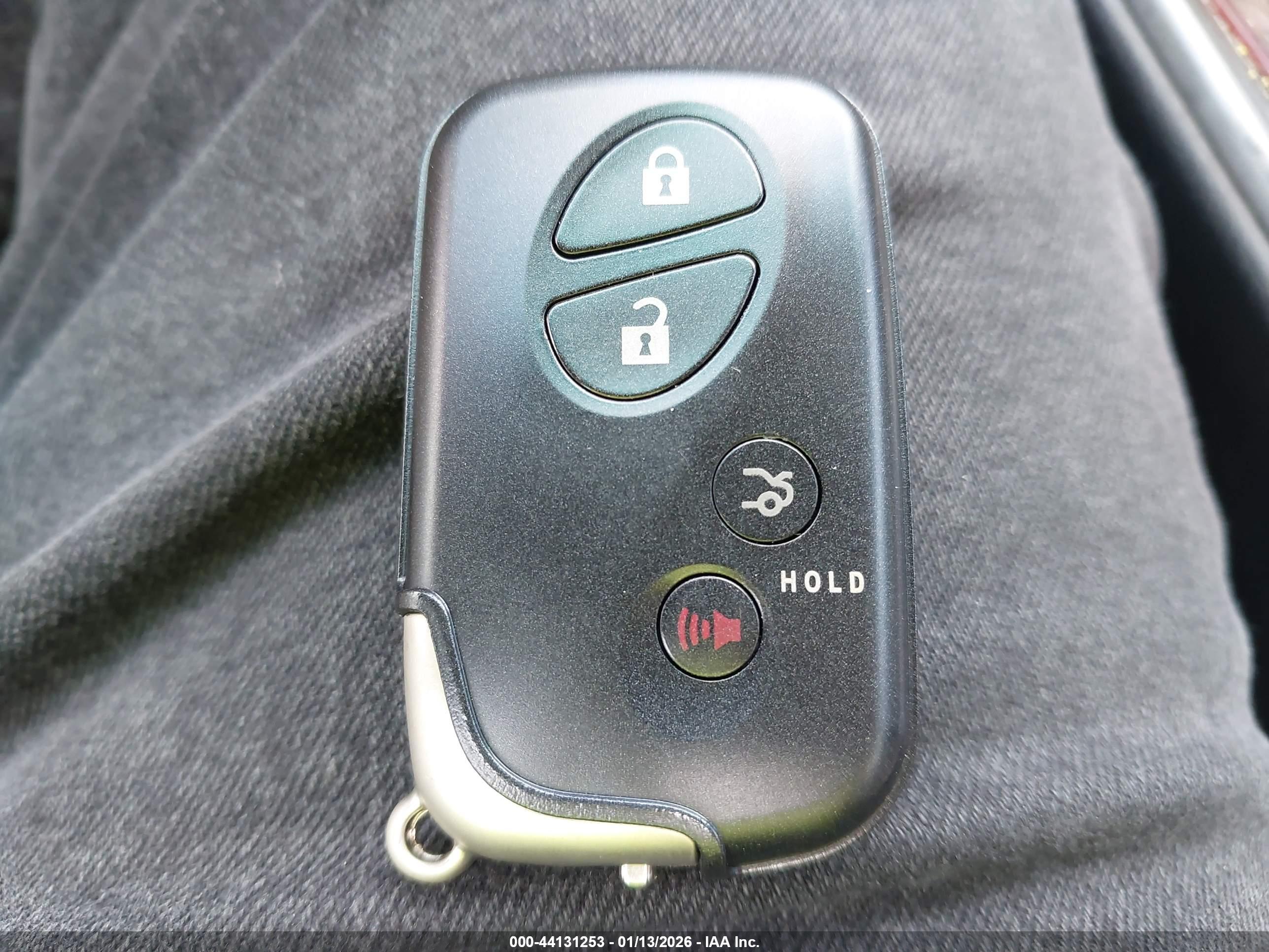 LEXUS IS image 11