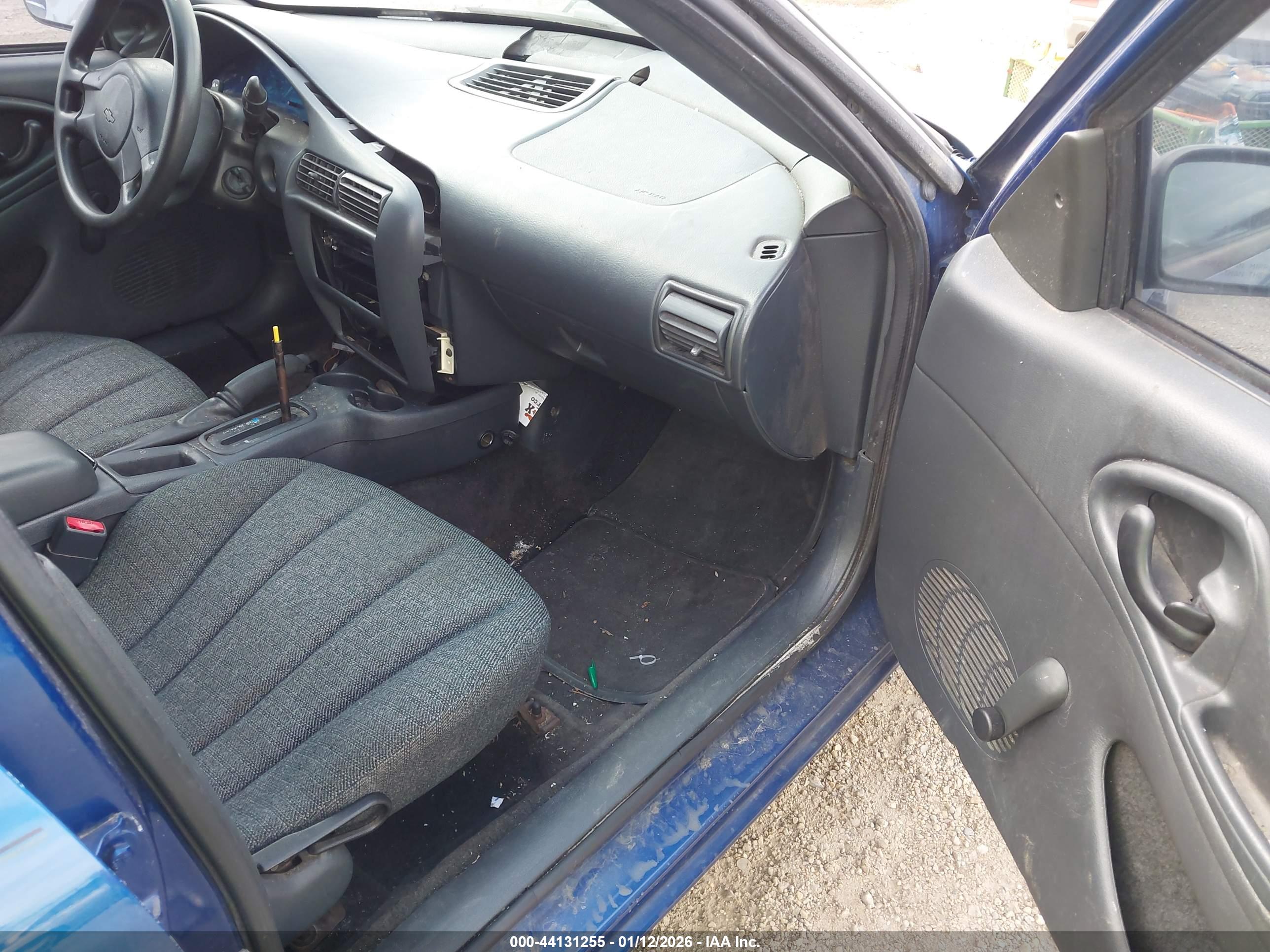 CHEVROLET CAVALIER image 5