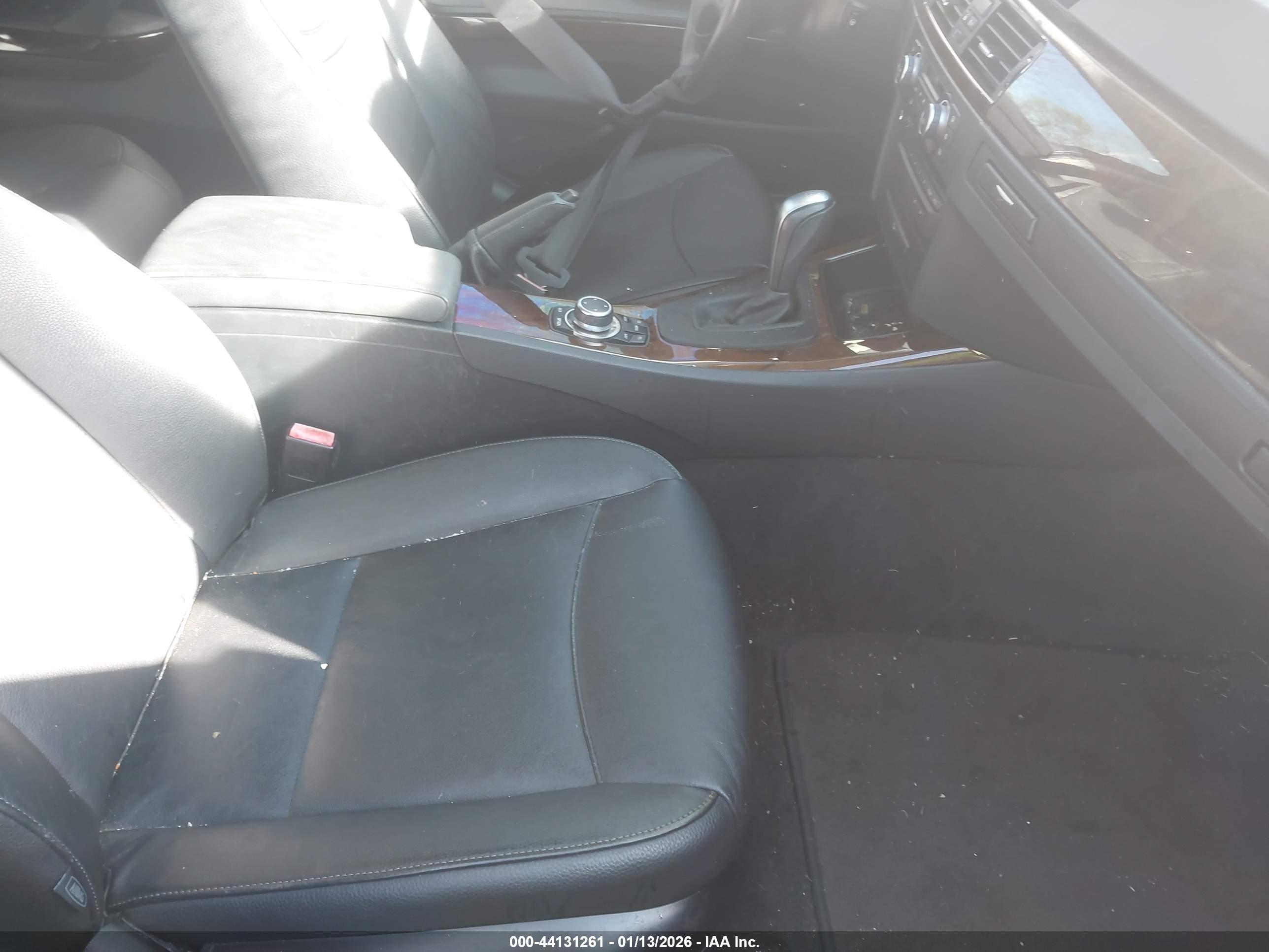 BMW 335I image 5