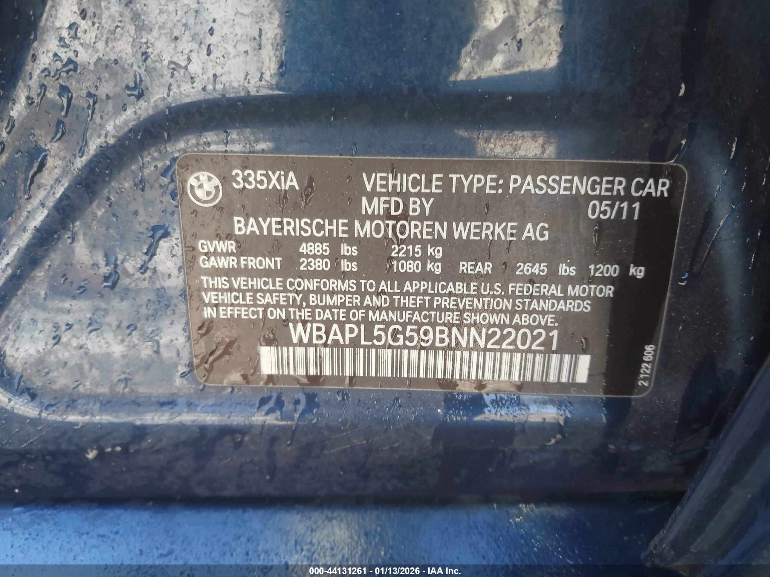 BMW 335I image 9