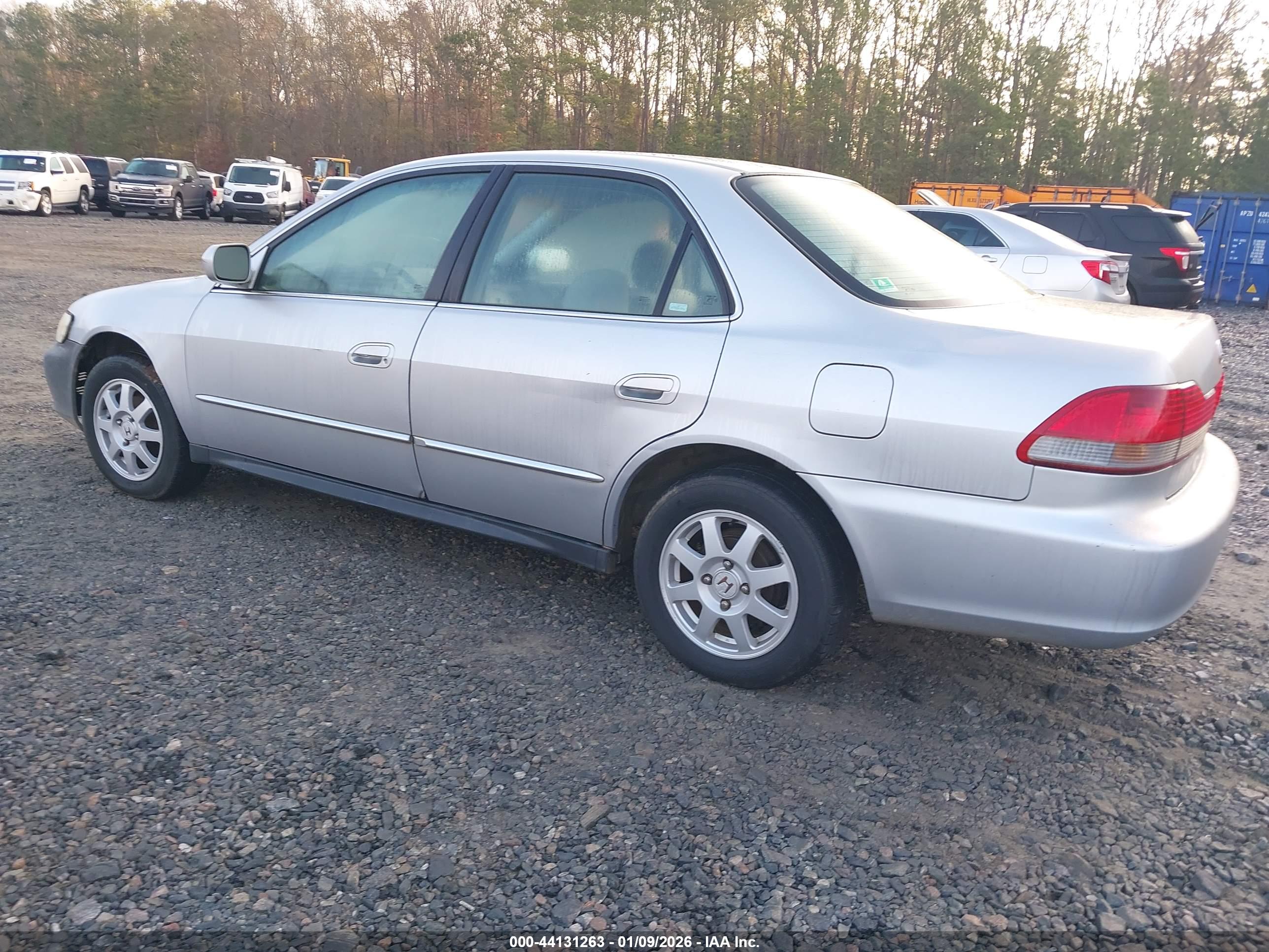 HONDA ACCORD image 3