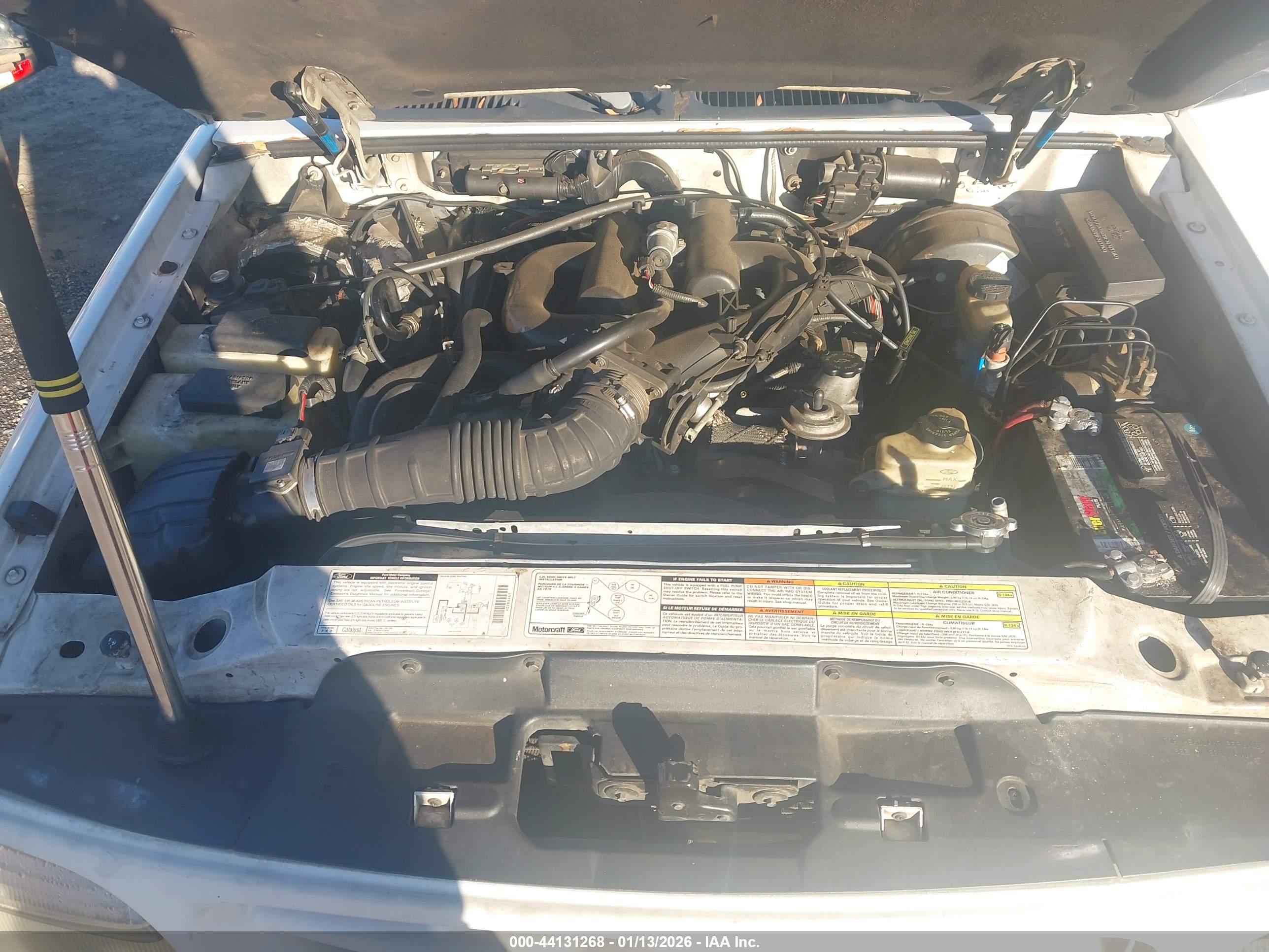 FORD EXPLORER image 10