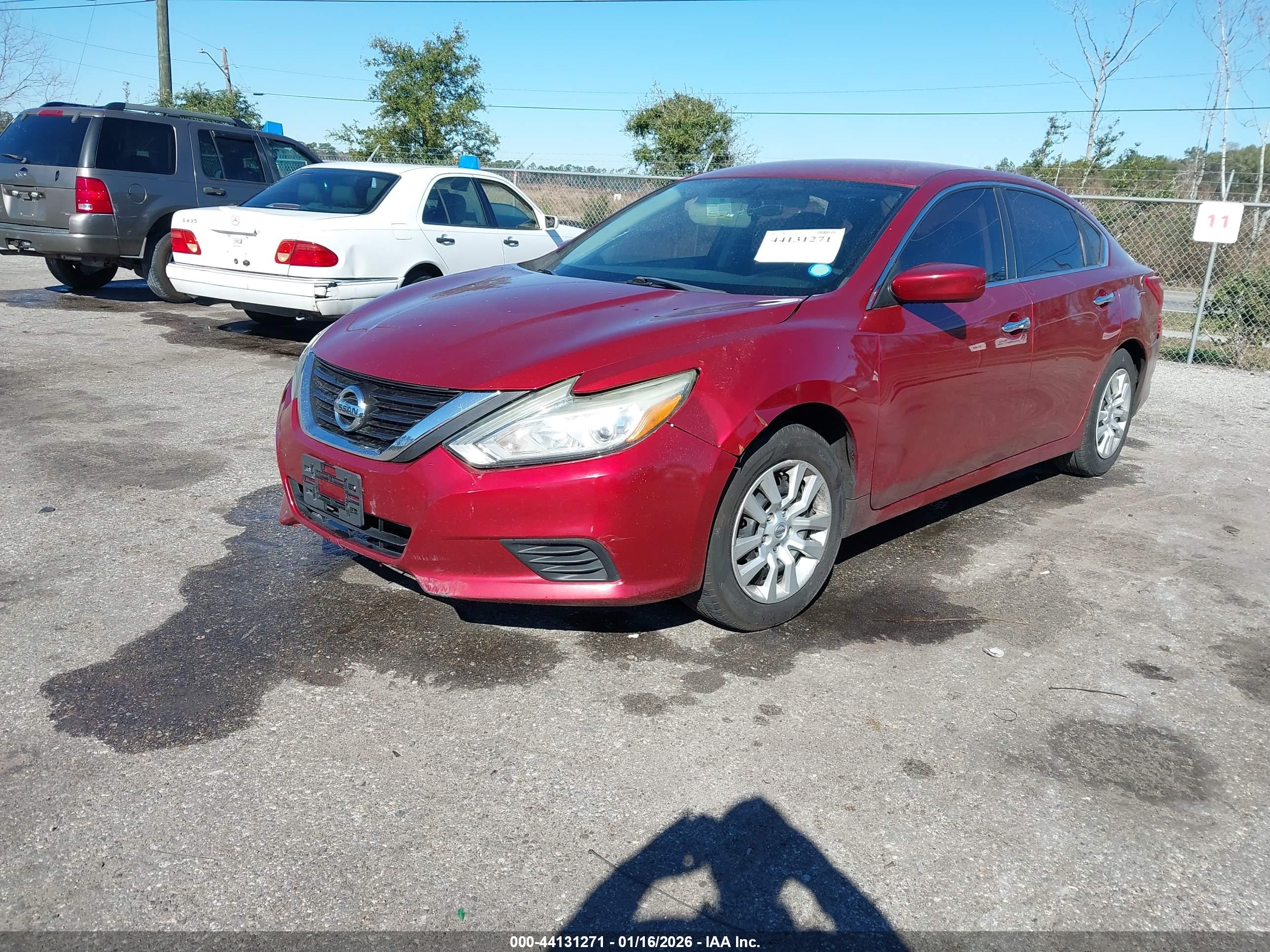 NISSAN ALTIMA image 2
