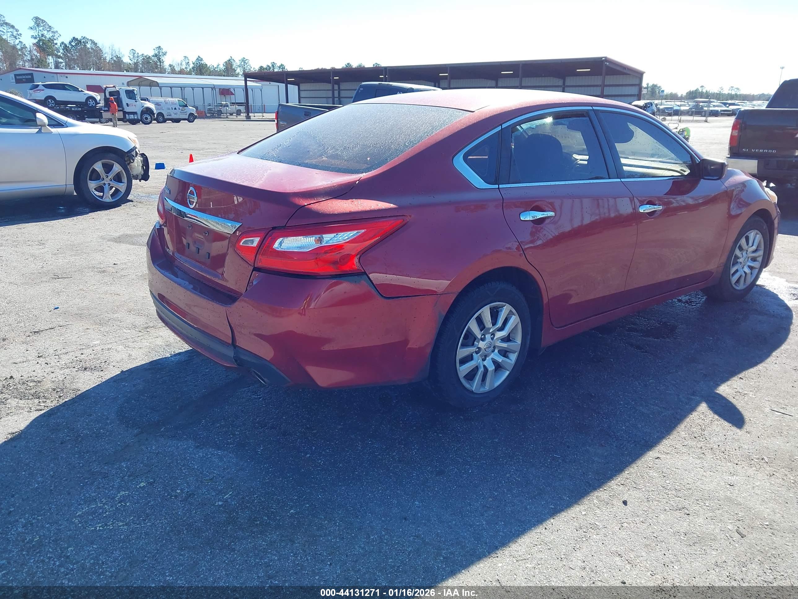 NISSAN ALTIMA image 4