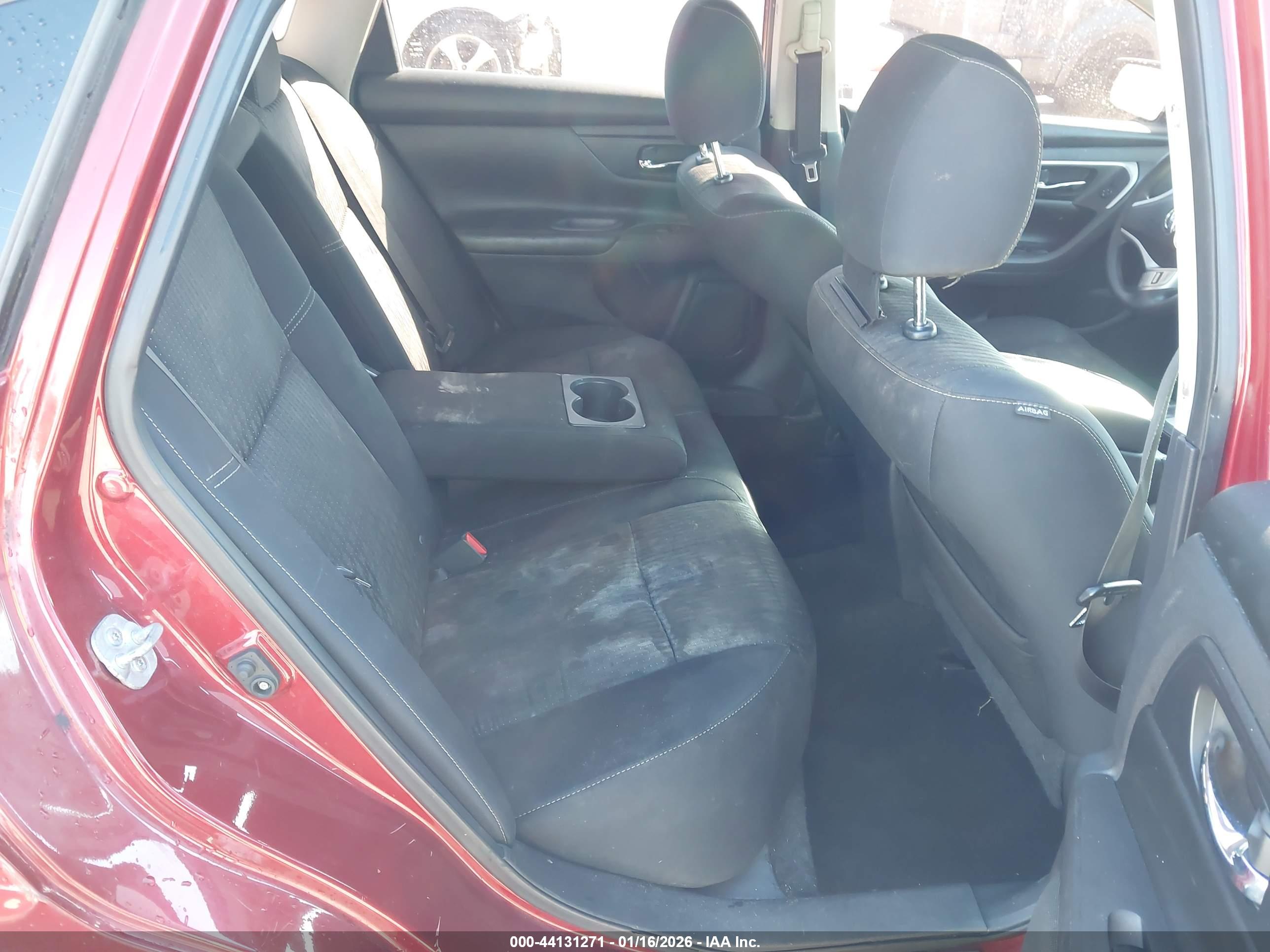NISSAN ALTIMA image 8
