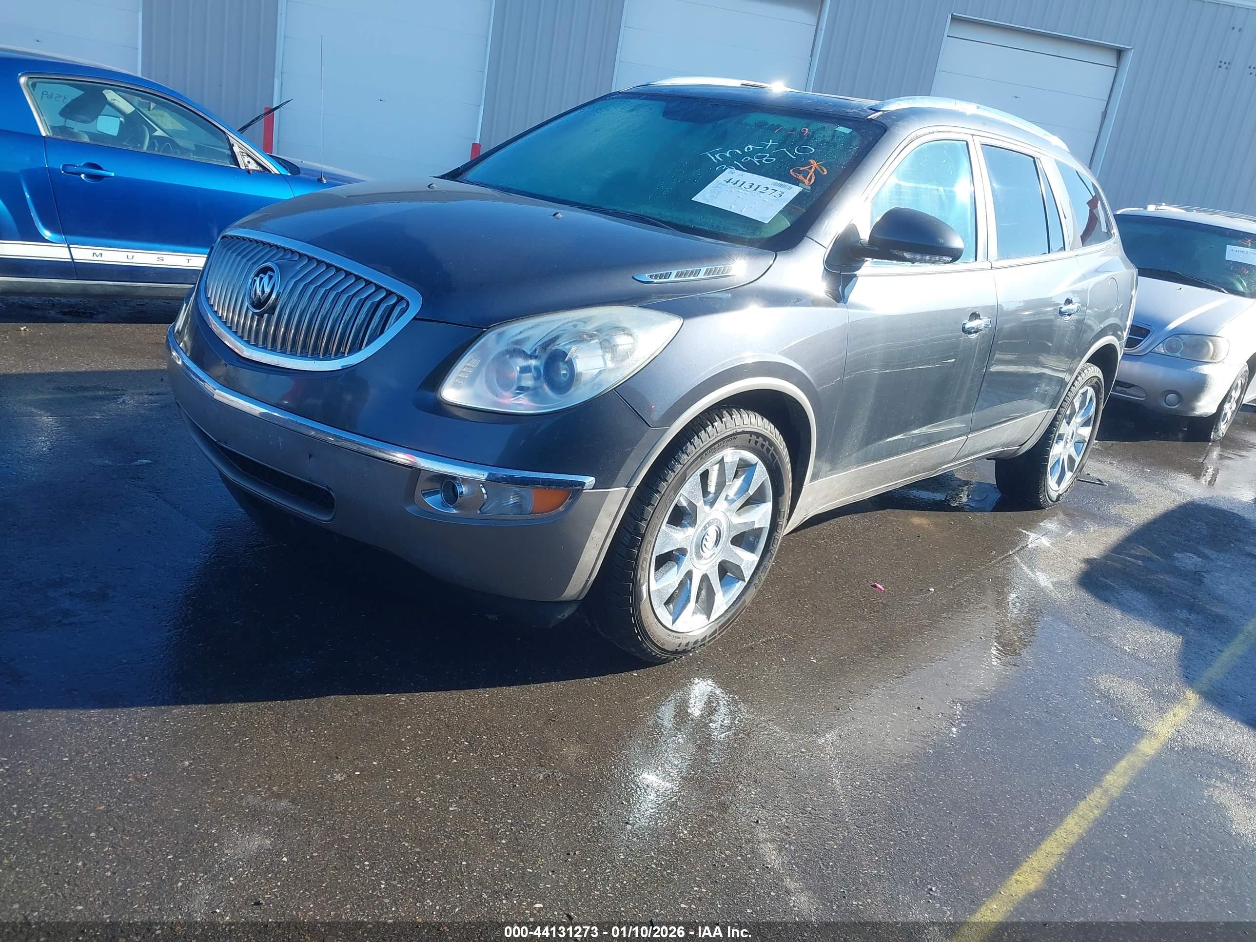 BUICK ENCLAVE image 2